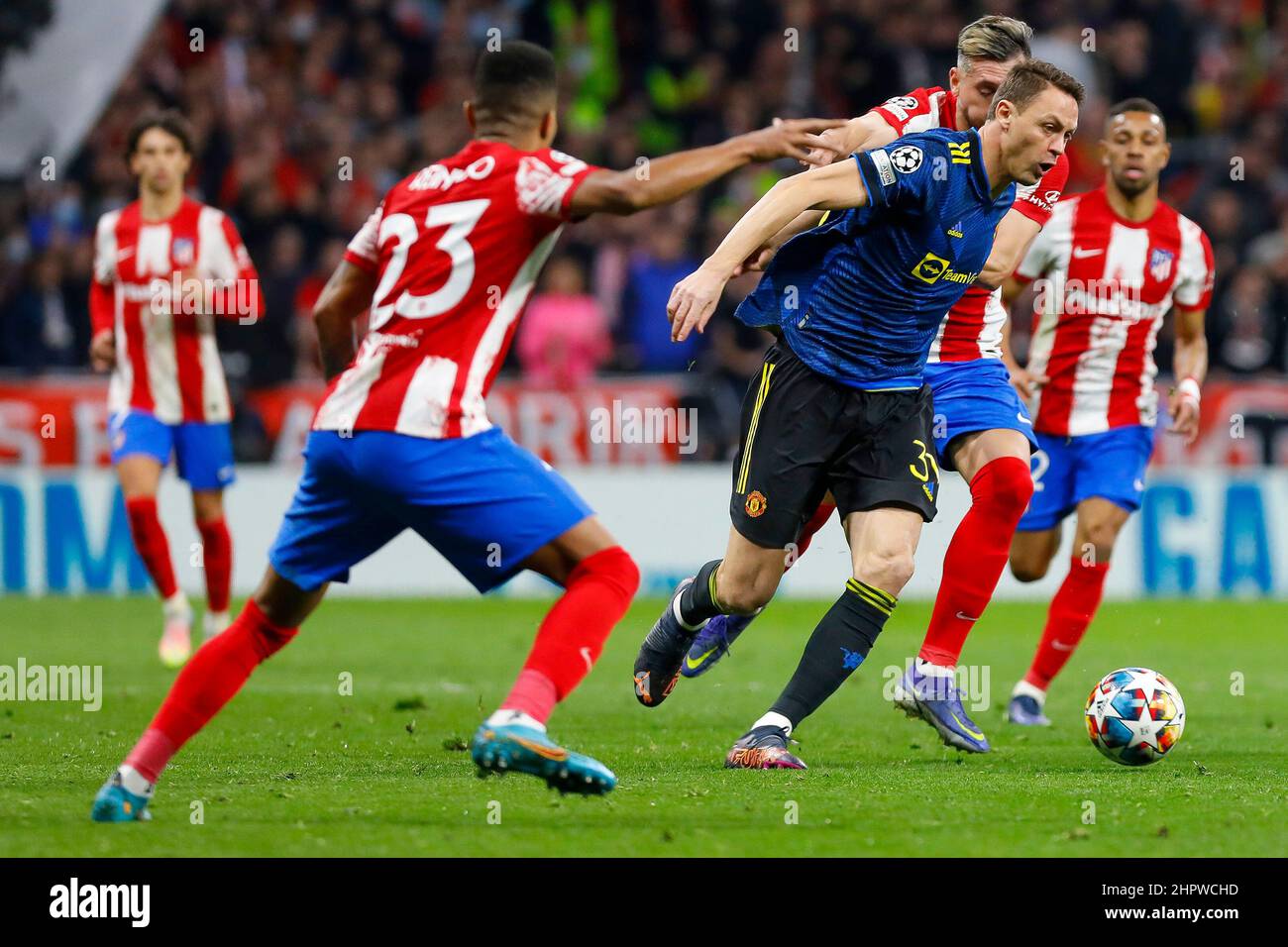 MADRID, SPAIN - FEBRUARY 23: Reinildo of Club Atletico de Madrid, Nemanja Matic of Manchester United during the UEFA Champions League match between Club Atlético de Madrid and Manchester United at the Estadio Metropolitano on February 23, 2022 in Madrid, Spain (Photo by DAX Images/Orange Pictures) Stock Photo