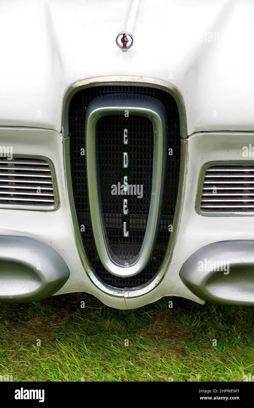 Westbury, Wiltshire, UK - September 5 2021:The front grille of a 1958 Ford Edsel Pacer 2-Door hardtop Stock Photo