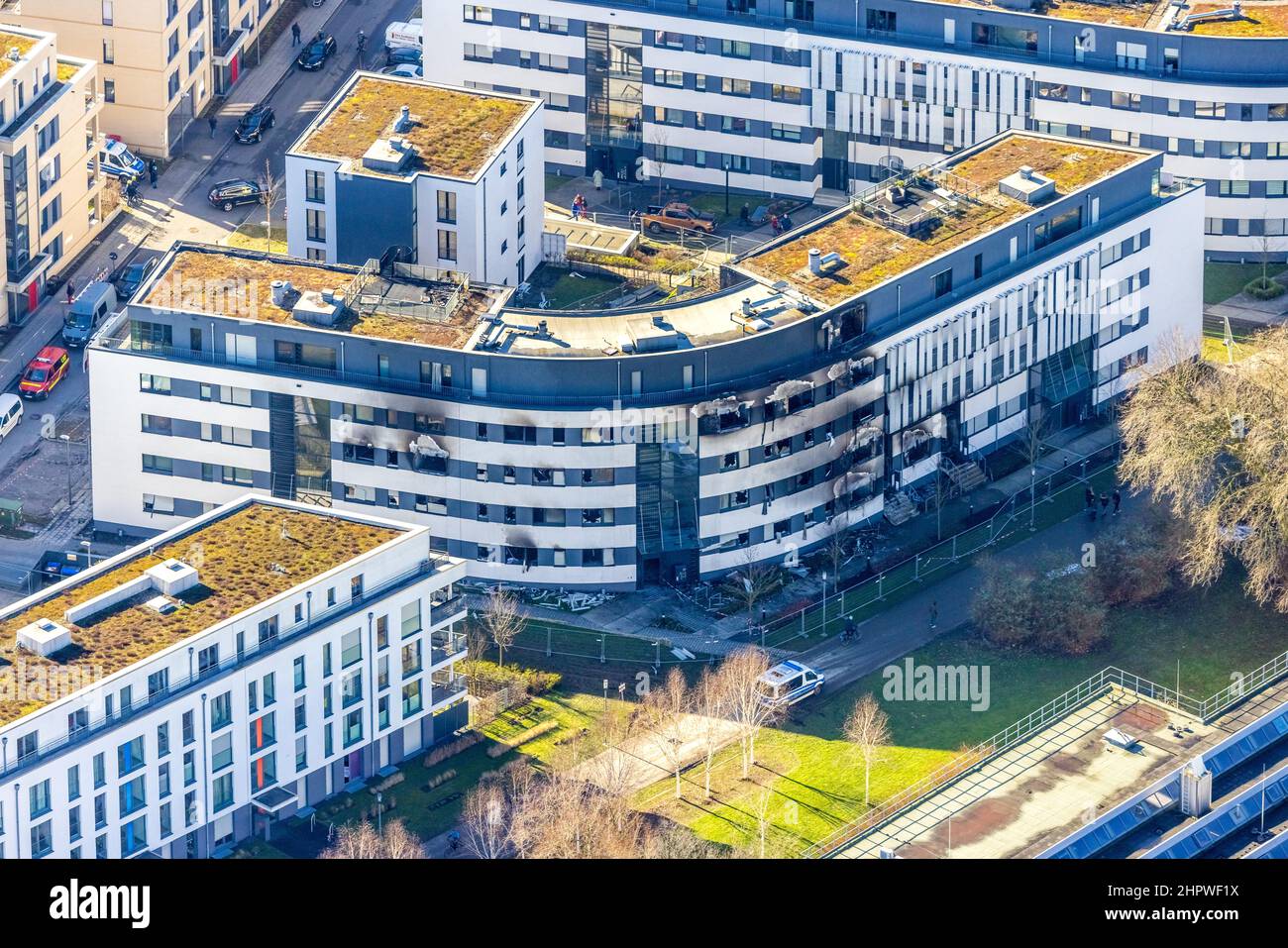 Fire house, aerial view of the burnt out house in Bargmannstraße on Wednesday 23 February 2022 in Essen. A complete residential complex burnt out in t Stock Photo