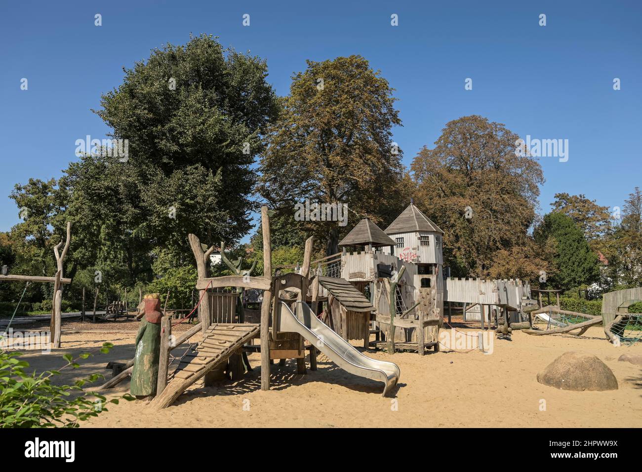 Playground, Schulenburgpark, Neukoelln, Berlin, Germany Stock Photo Alamy