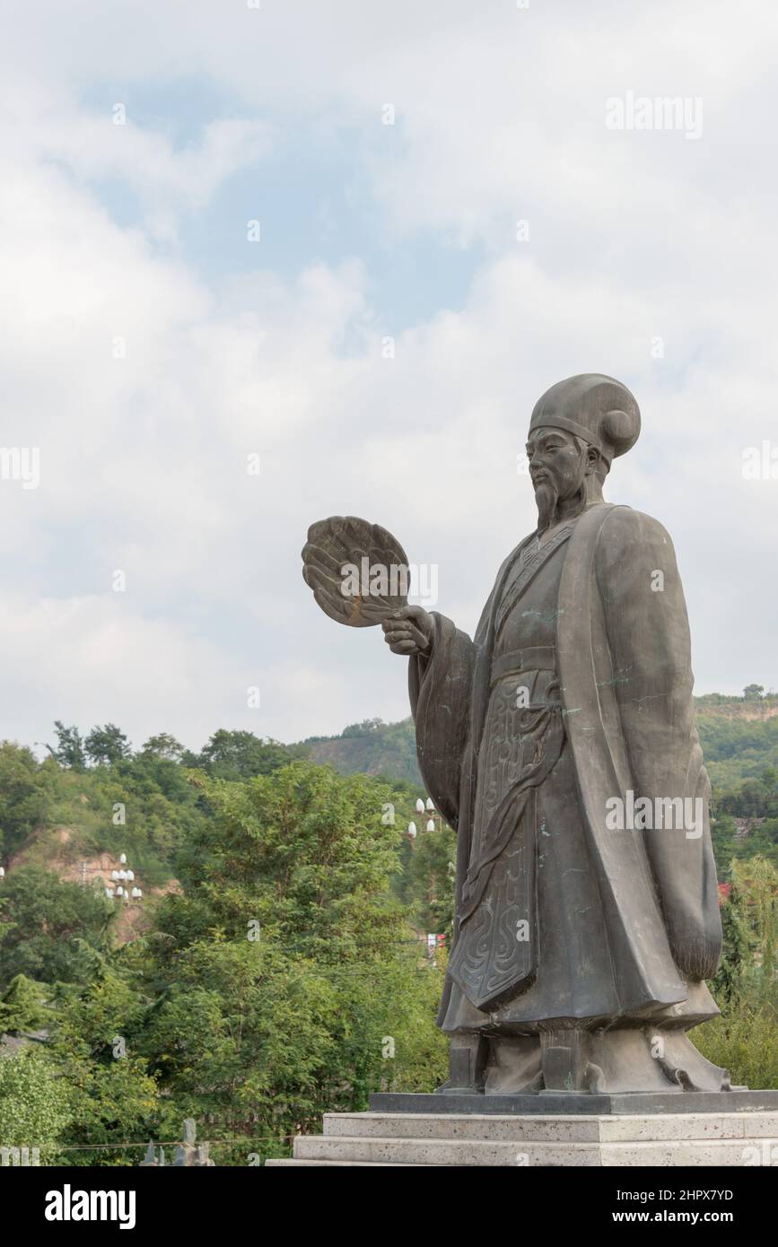 TIANSHUI, CHINA - Statues of Zhuge Liang in Tianshui, Gansu, China. Zhuge Liang (181–234) was a chancellor of the state of Shu Han. Stock Photo