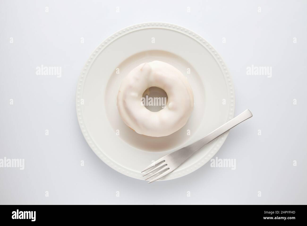 glazed doughnut isolated on white background Stock Photo - Alamy