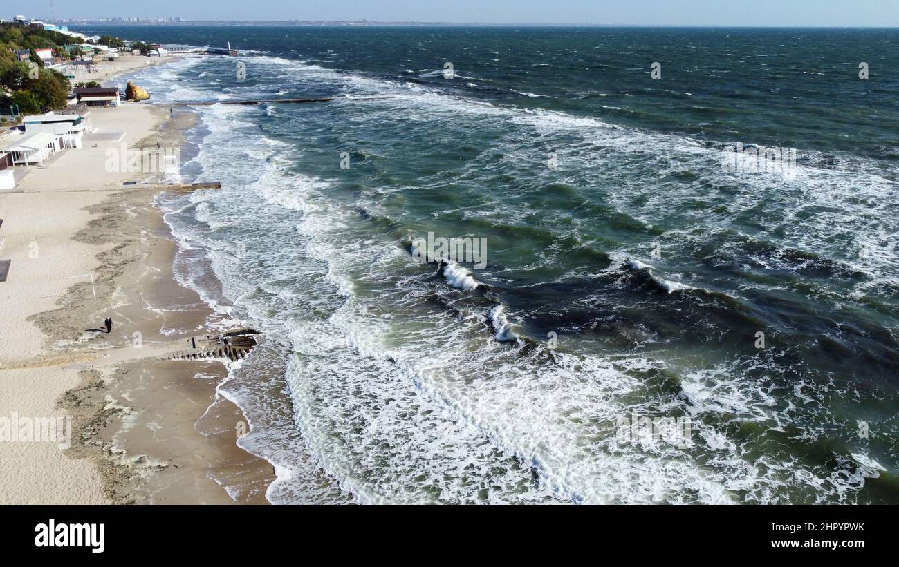Aerial flight over urban sandy hi-res stock photography and images - Alamy