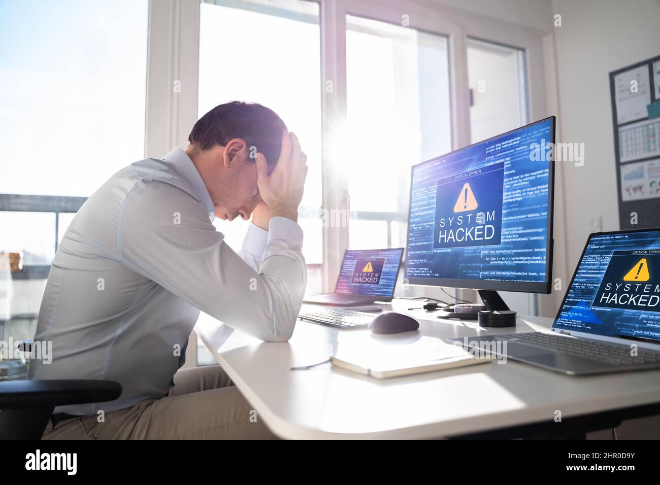 Computer attack hi-res stock photography and images - Alamy