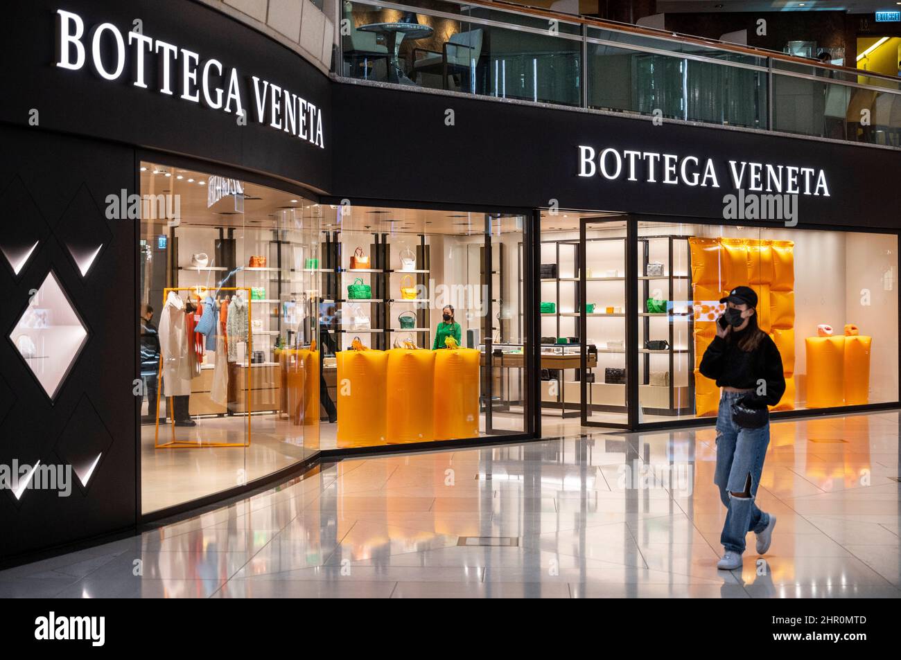 Bottega Veneta, An Italian luxury fashion house