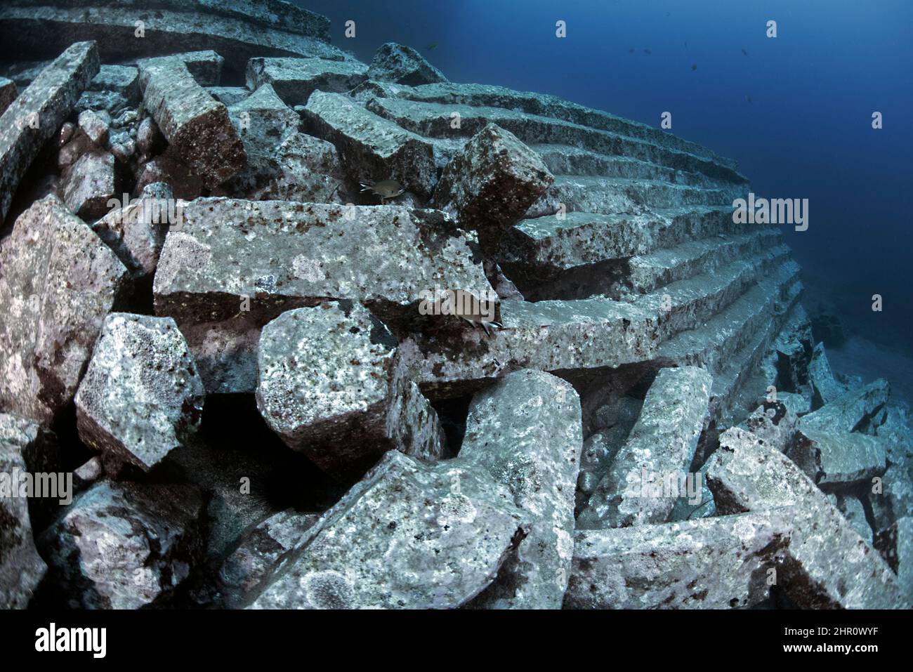 Ocean water and columnar basalt hires stock photography and images Alamy