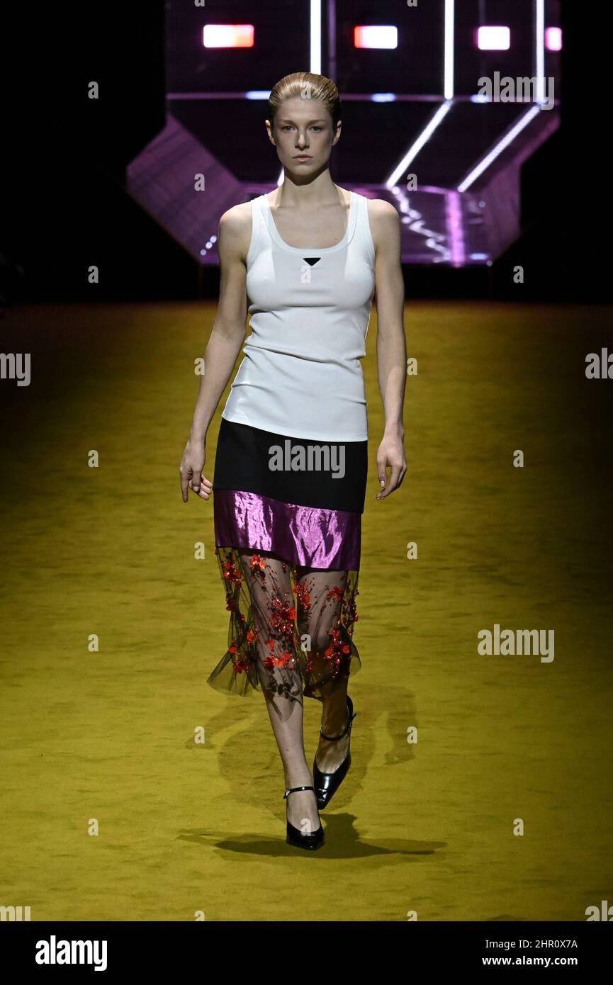 Model Hunter Schafer walks on the runway at the Prada fashion show during  Fall Winter 2022 Collections Fashion Show at Milan Fashion Week in Milan,  Italy on February 24, 2022. (Photo by