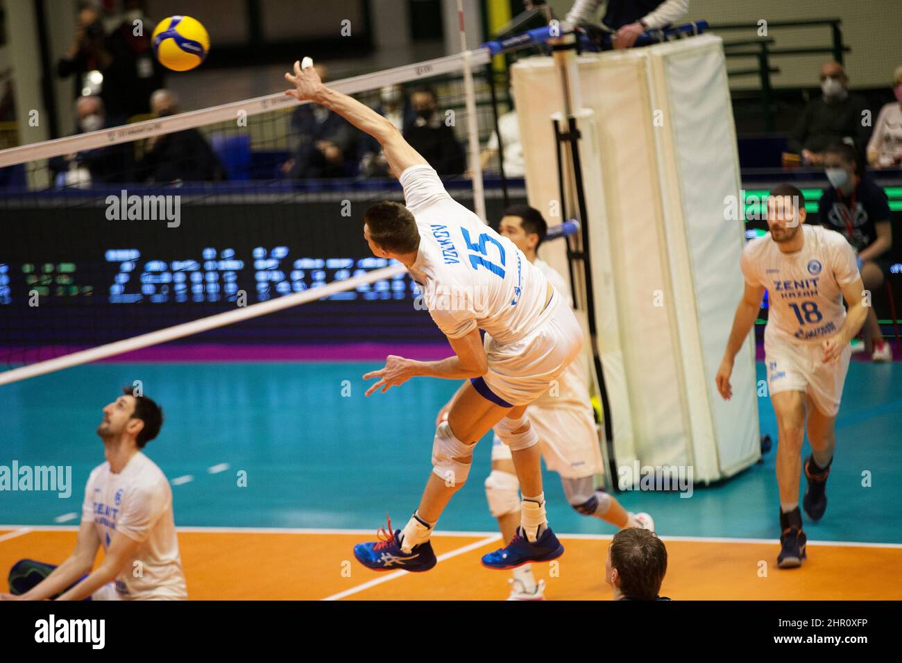 7044 ERREA ZENIT Kazan Club Mikhaylov 18 Volley-Ball 7044 ERREA ZENIT Kazan Club Mikhaylov 18 Volley-Ball