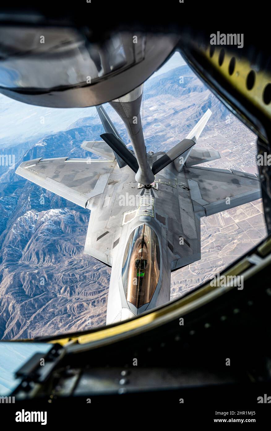 A U.S. Air Force F-22 Raptor from the 411th Flight Test Squadron ...