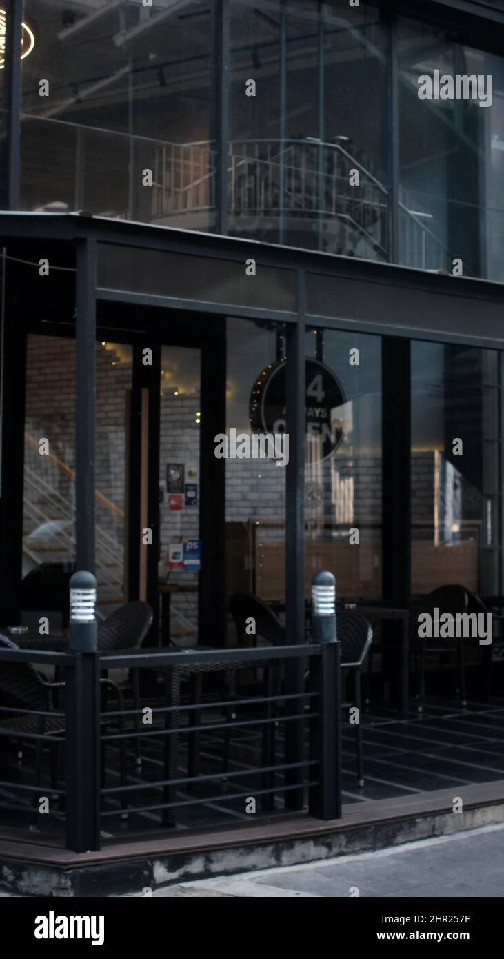 Tom n Toms Coffee Shop Soi Sukhumvit 15, Sukhumvit Road, Khlong Toei