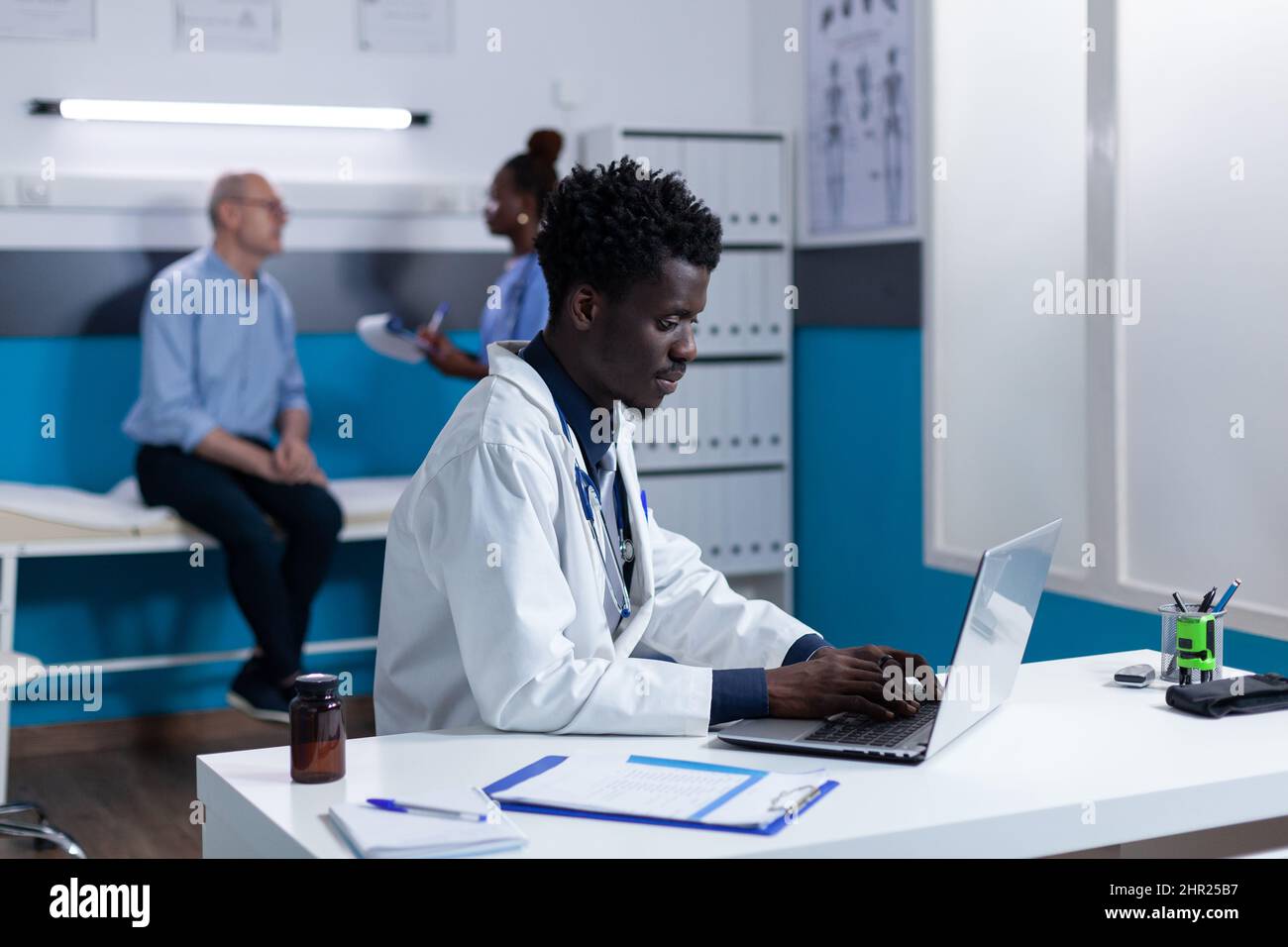 Electronic patient file hi-res stock photography and images - Alamy