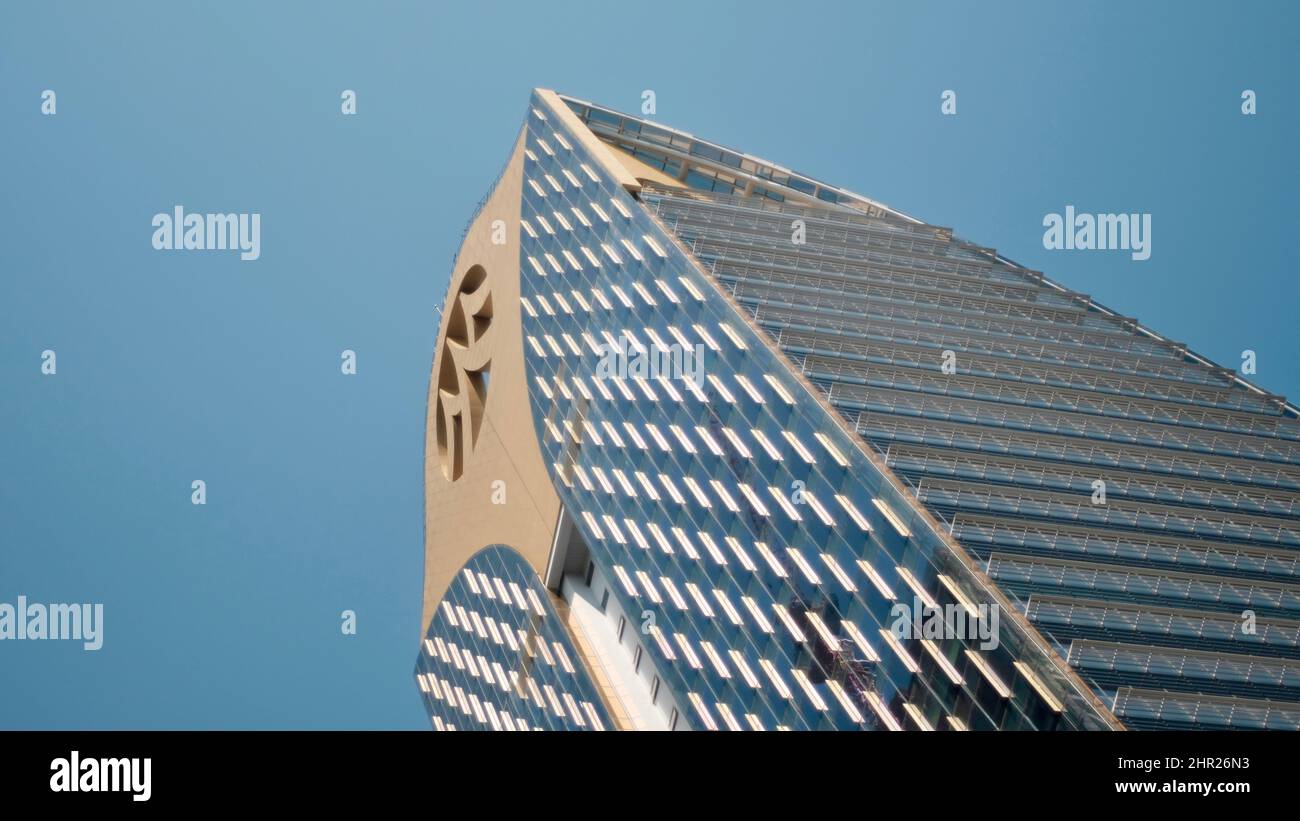 Krungsri Bank Exchange Toweraffluent Stock Photo Alamy