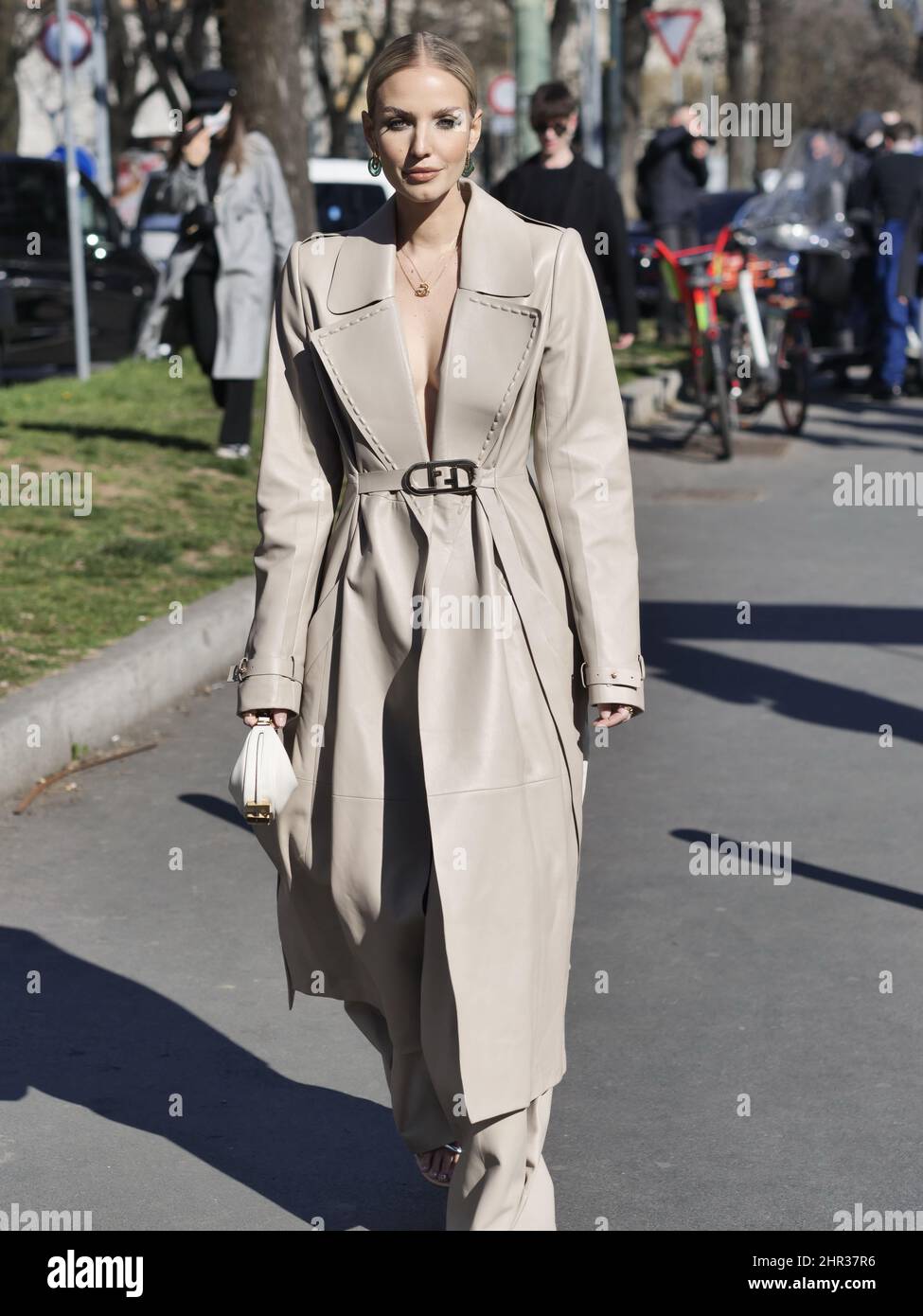Leonie Hanne street style outfit before Fendi fashion show during Milano  fashion Week woman fall/winter collections Stock Photo - Alamy