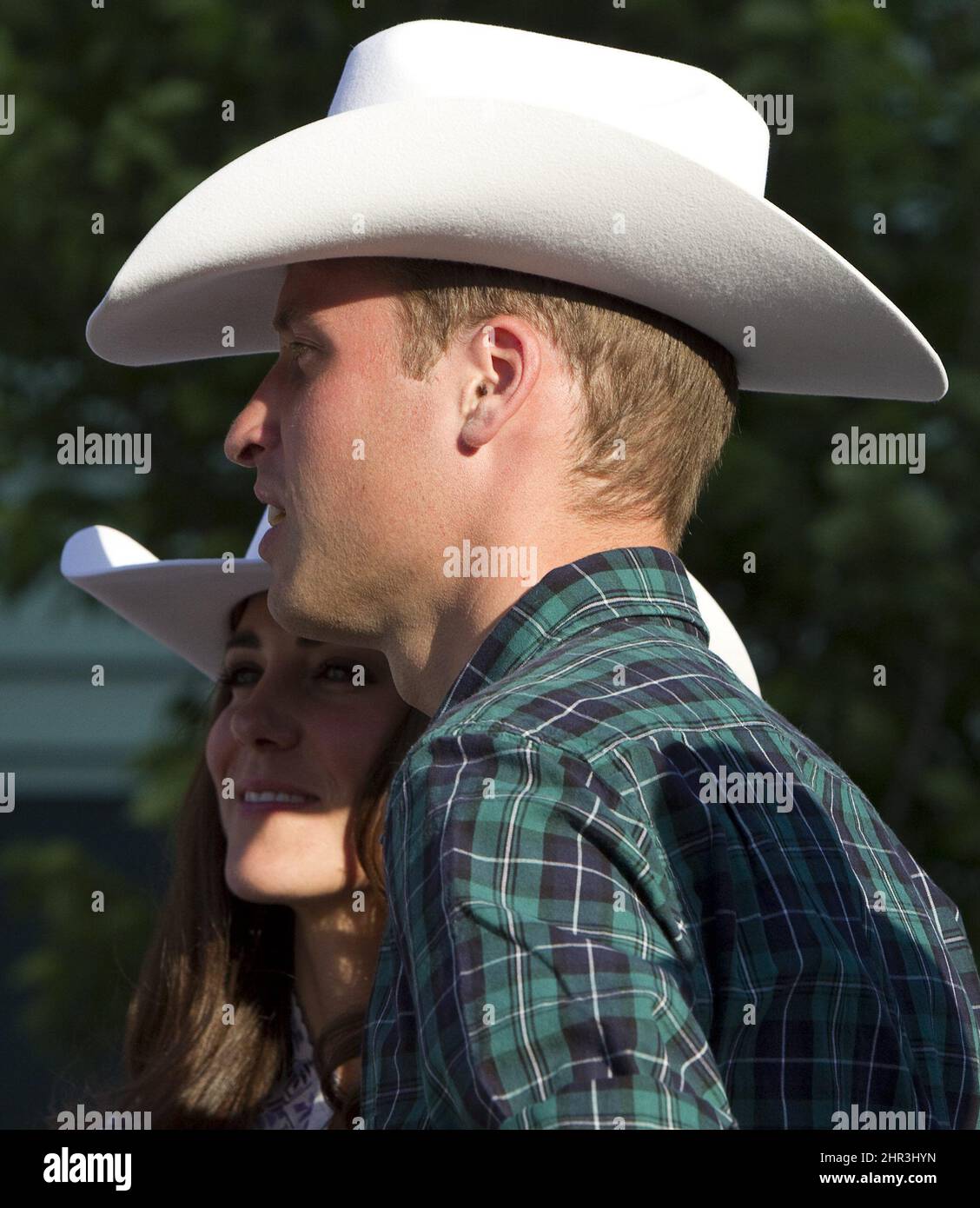 The Duke and Duchess of Cambridge wear cowboy hats as they arrive at the Stampede in Calgary on Thursday July 7 2011. THE CANADIAN PRESS Jonathan Hayward Stock Photo Alamy