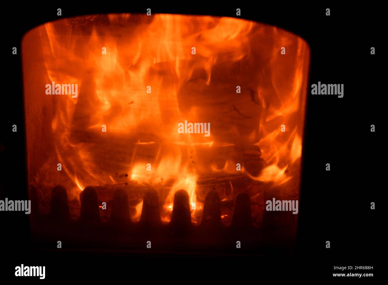 Wood Burning Stove in Close up Oxfordshire England uk Stock Photo Alamy