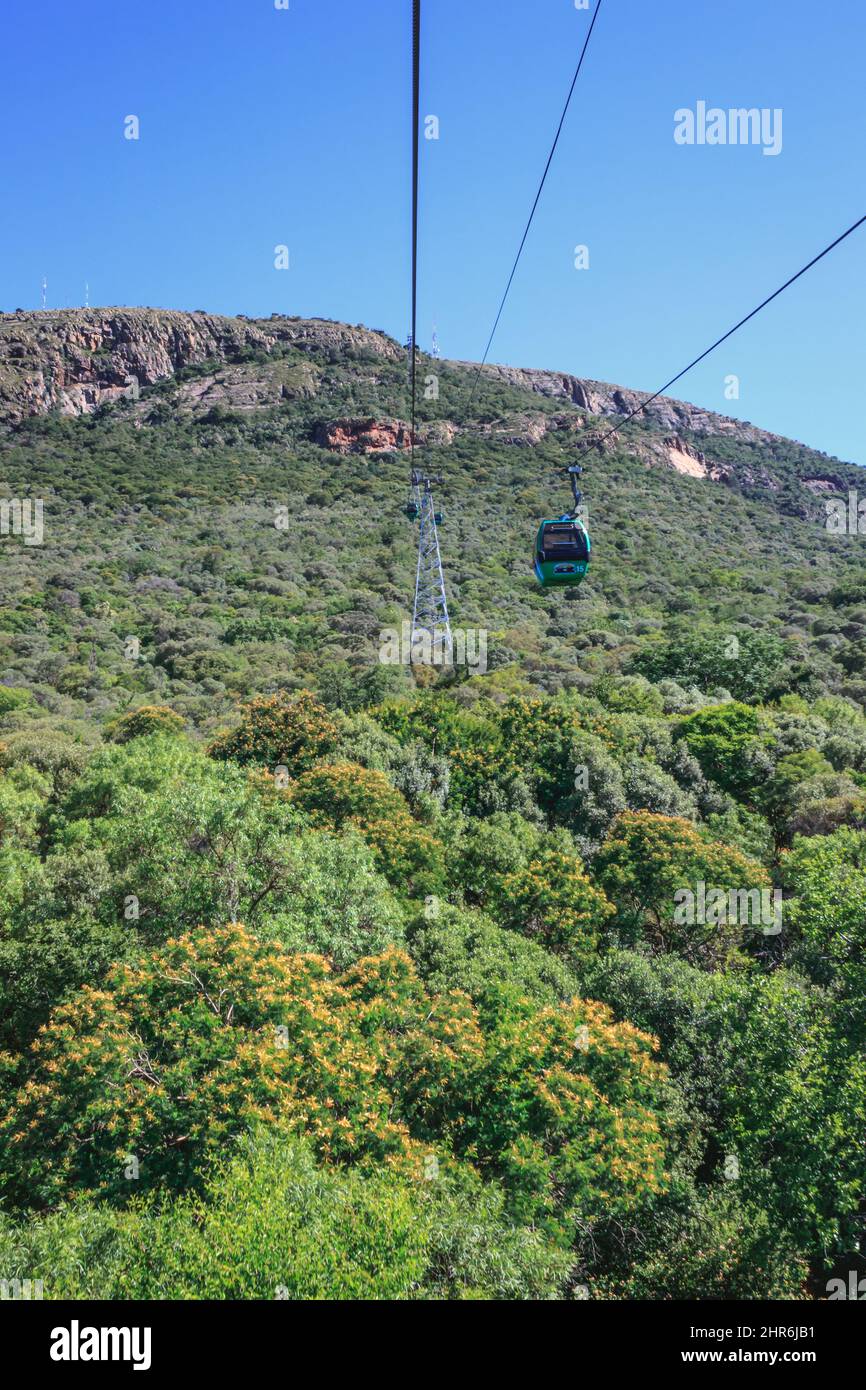 Hartbeespoort aerial cableway hires stock photography and images Alamy