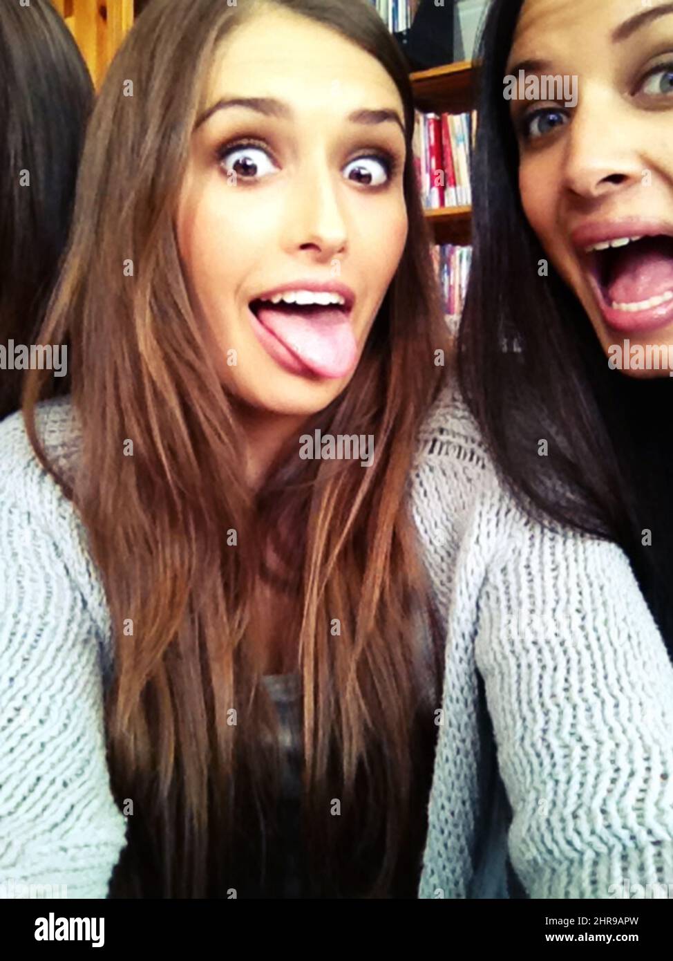 University brunette hi-res stock photography and images - Alamy