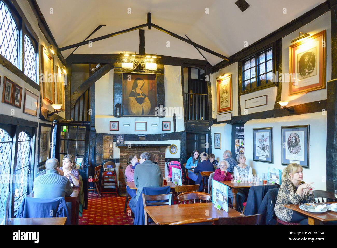 The Old Banquet Hall at 17th century The Old Manor pub, The Ring, Bracknell, Berkshire, England, United Kingdom Stock Photo