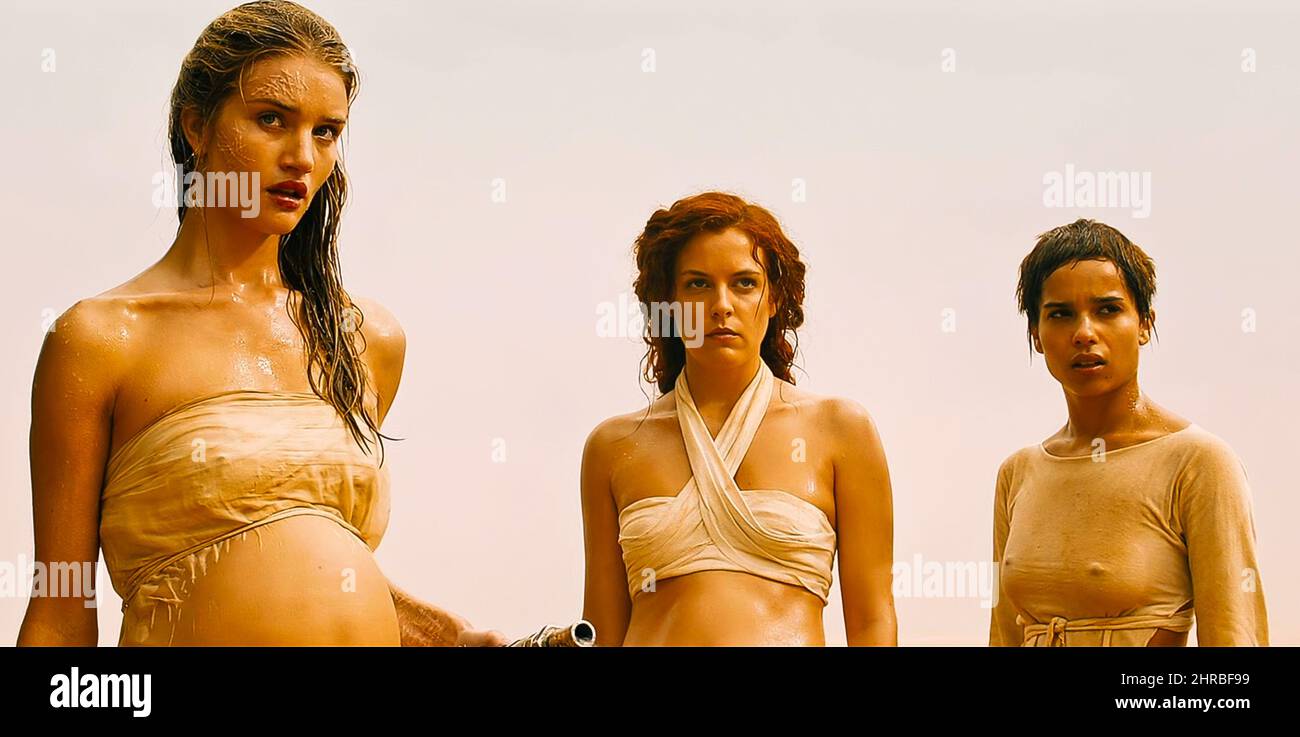USA. Zo' Kravitz, Rosie Huntington-Whiteley in the (C)Warner Bros movie: Mad  Max: Fury Road (2015). Ref: LMK110-J7915-250222 Supplied by LMKMEDIA.  Editorial Only. Landmark Media is not the copyright owner of these Film