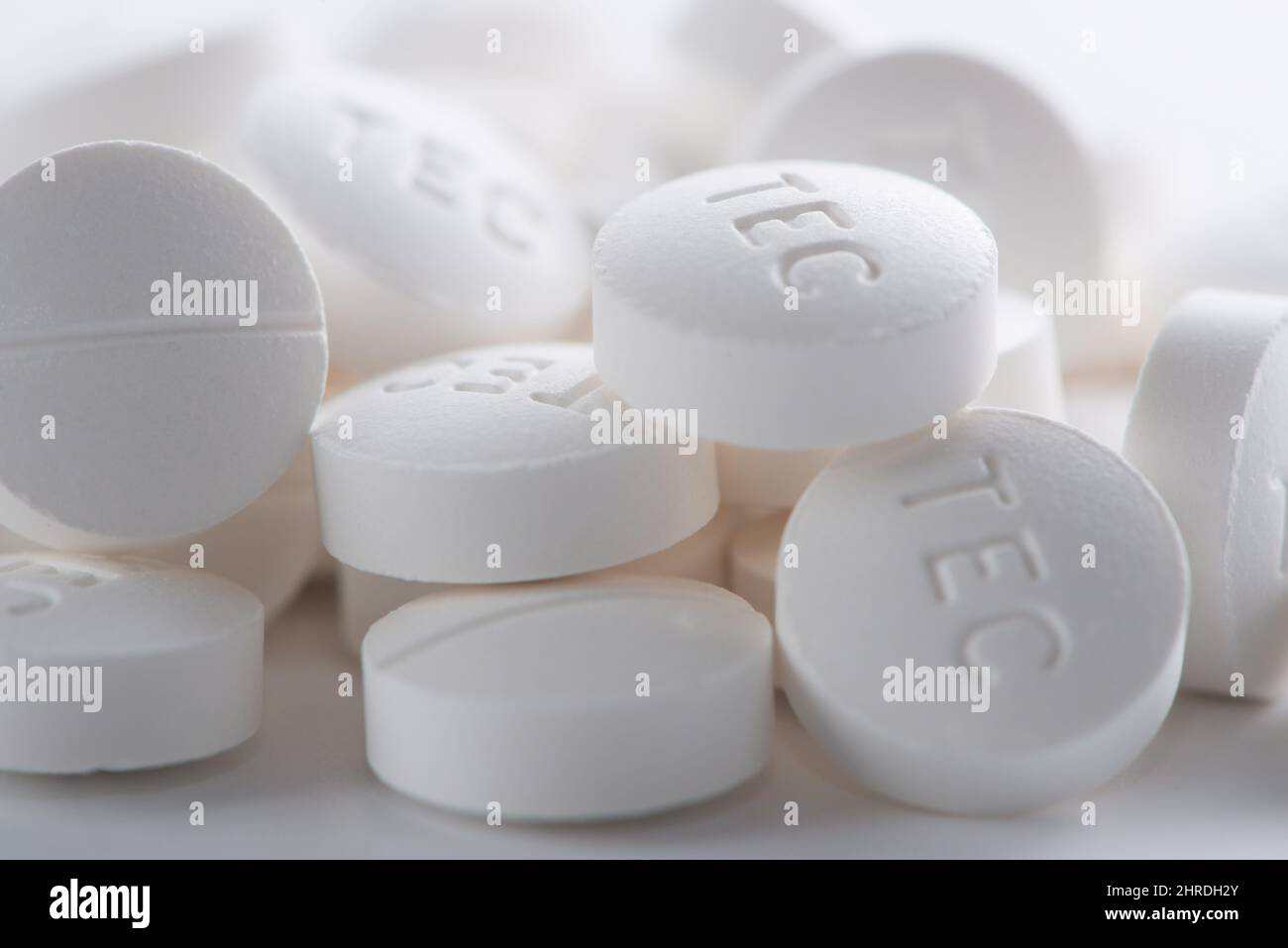 Prescription pills containing oxycodone and acetaminophen are shown in Toronto, Nov. 5, 2017. The overall number of prescriptions for opioids has increased over the last five years, but doctors have been giving patients fewer doses at one time, a report by the Canadian Institute for Health Information has found.THE CANADIAN PRESS/Graeme Roy Stock Photo