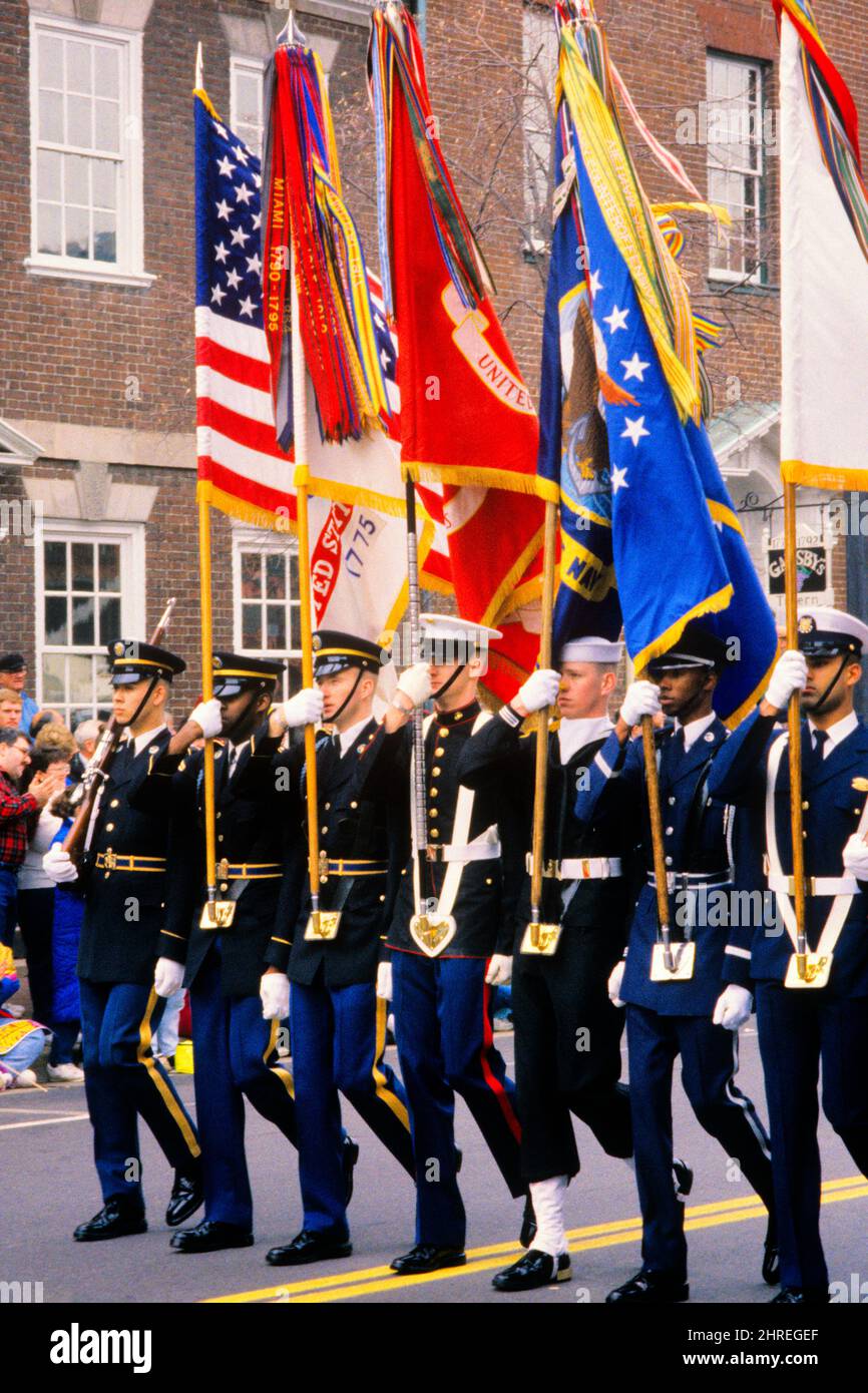 1990s ARMED FORCES COLOR GUARD WASHINGTON'S BIRTHDAY PARADE ON ROYAL STREET ALEXANDRIA VIRGINIA USA  - kp6096 KRU001 HARS UNITED STATES COPY SPACE FULL-LENGTH PERSONS INSPIRATION UNITED STATES OF AMERICA MALES CONFIDENCE NORTH AMERICA NORTH AMERICAN ARMED MARINE PROTECTION STRENGTH AIR FORCE AFRICAN-AMERICANS COURAGE AFRICAN-AMERICAN EXCITEMENT LEADERSHIP POWERFUL BLACK ETHNICITY PRIDE AUTHORITY MARINES OCCUPATIONS UNIFORMS COLOR GUARD FORCES ROYAL CONCEPTUAL STARS AND STRIPES STYLISH VARIOUS ALEXANDRIA OLD GLORY VARIED COLORS PRECISION PRESIDENT'S DAY RED WHITE AND BLUE TOGETHERNESS VA Stock Photo