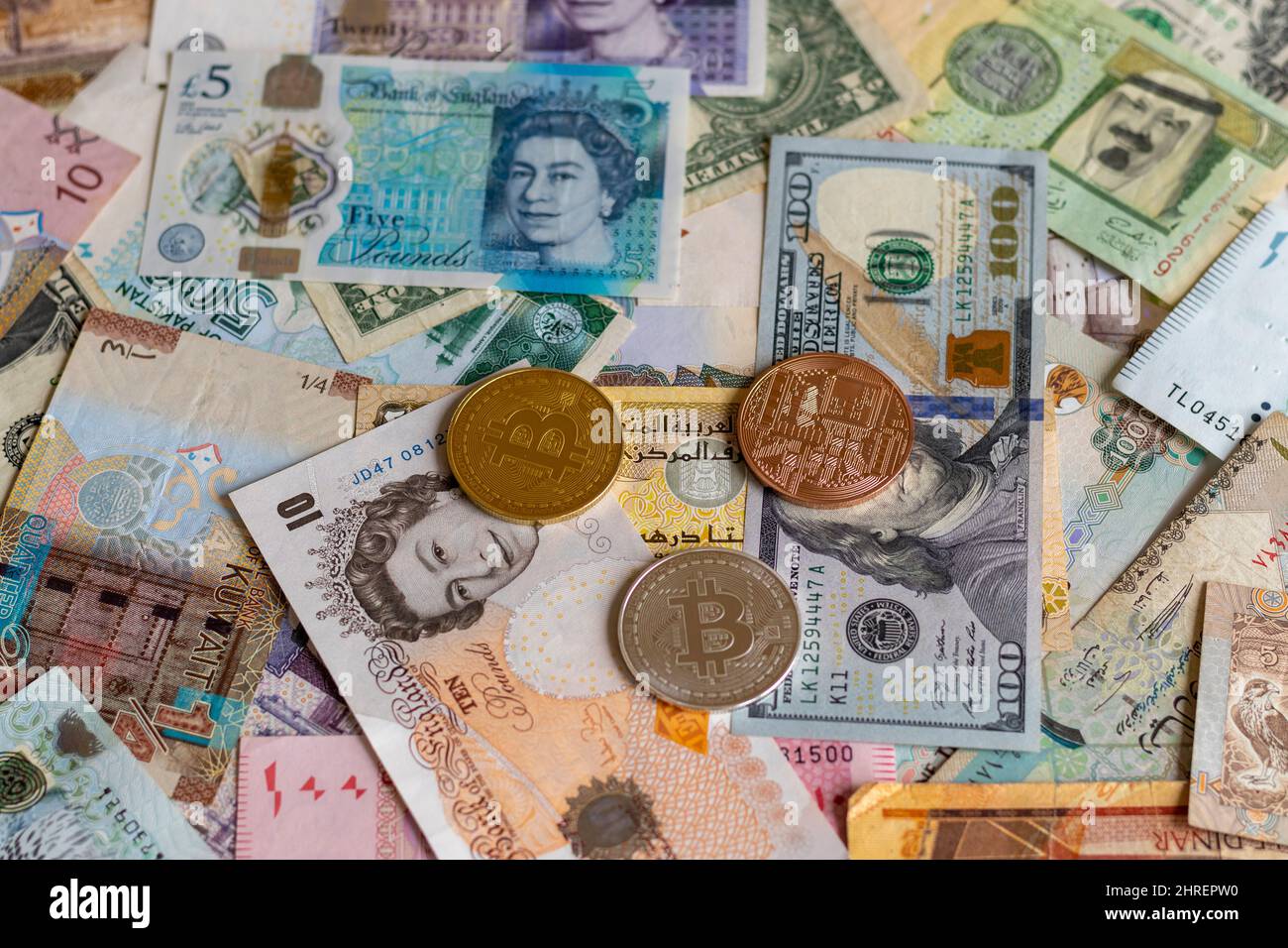 Buy bitcoins hi-res stock photography and images - Page 9 - Alamy