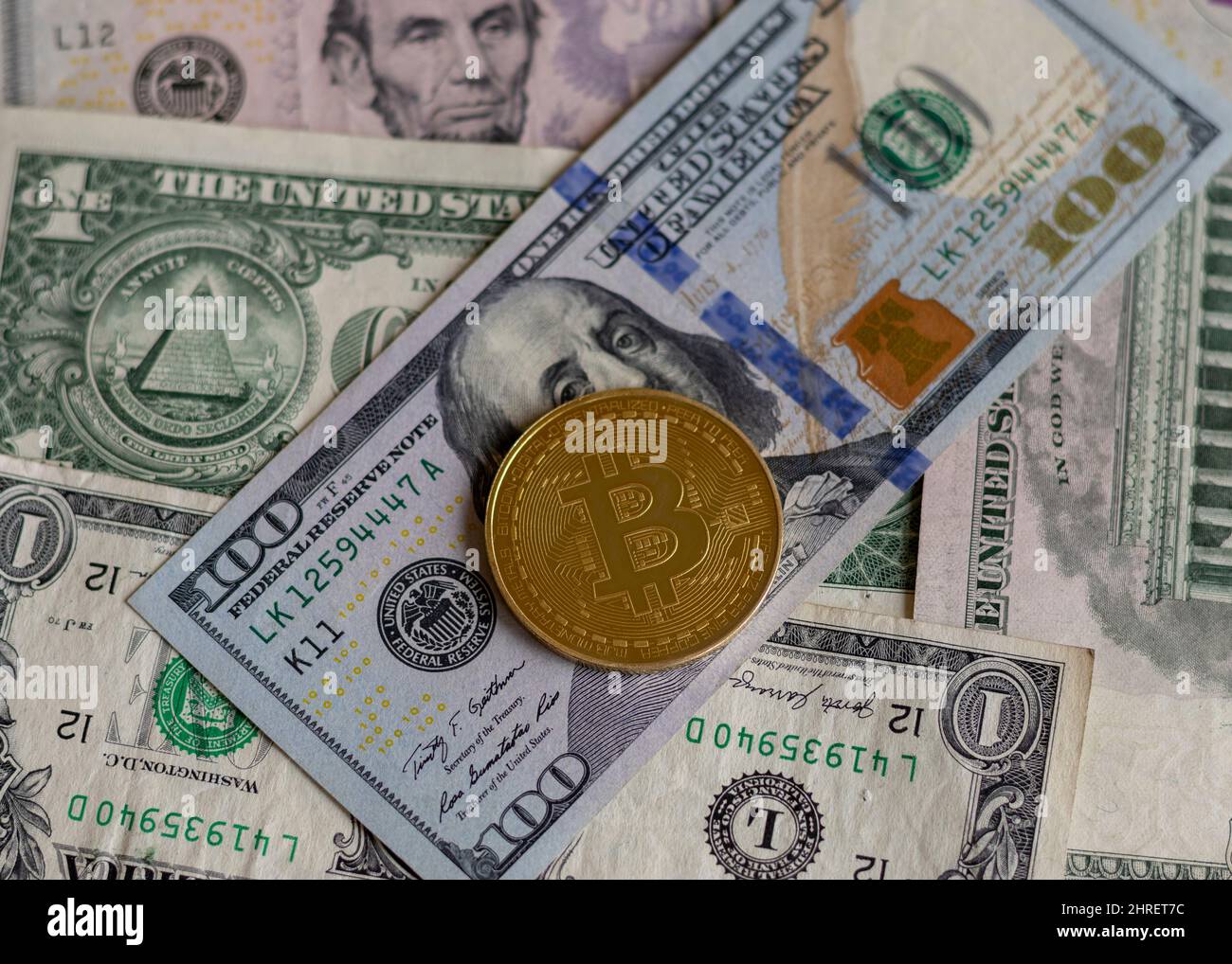 100 dollar bill us currency hi-res stock photography and images - Alamy