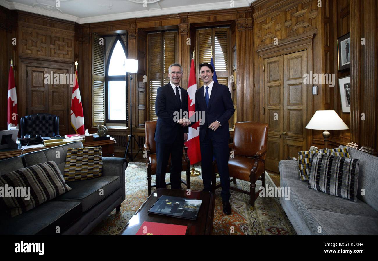 Prime Minister Justin Trudeau meets with NATO Secretary General Jens ...