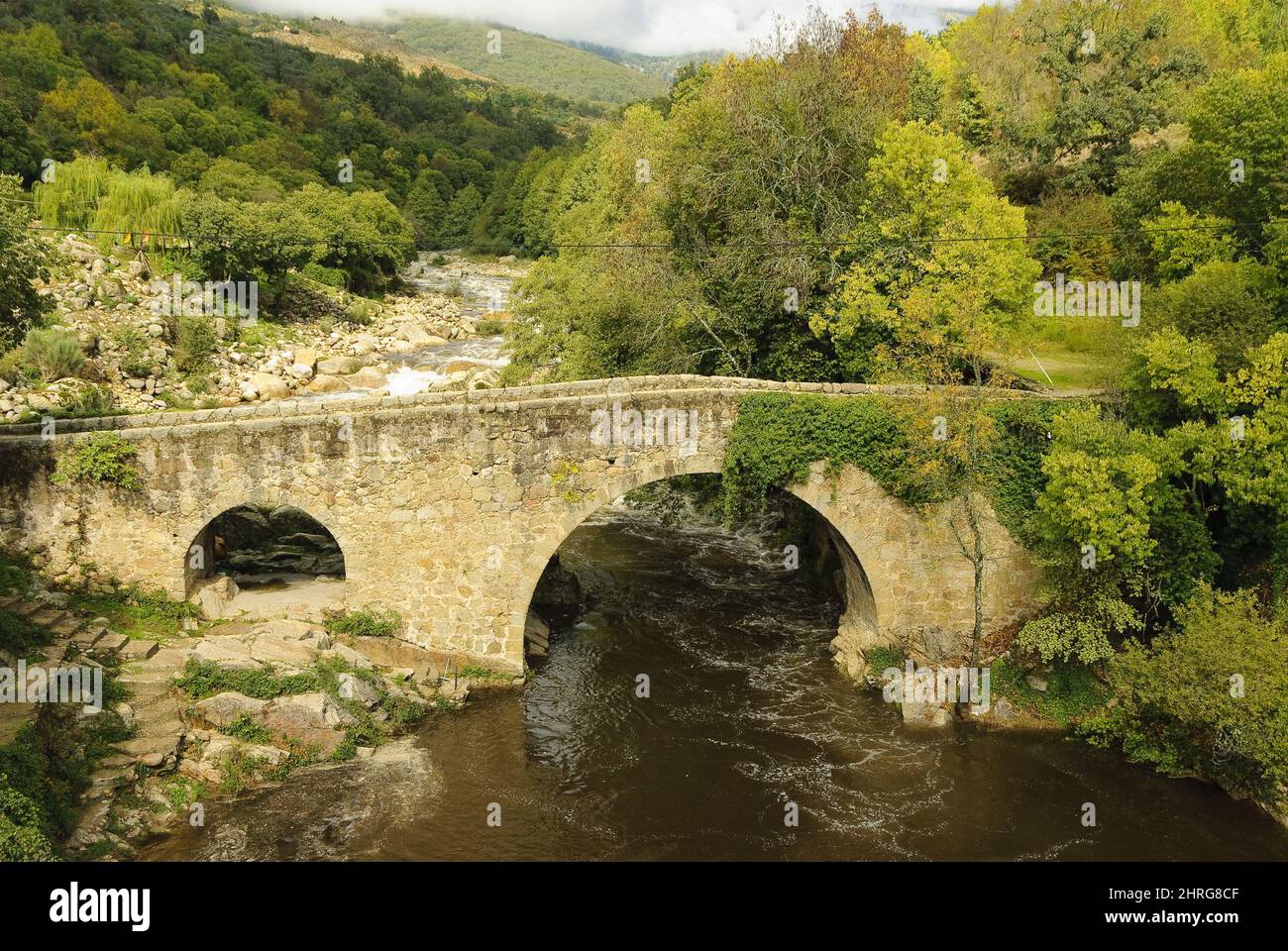 Distant view of the bridge of Garganta de Cuartos in Extremadura, Spain Stock Photo