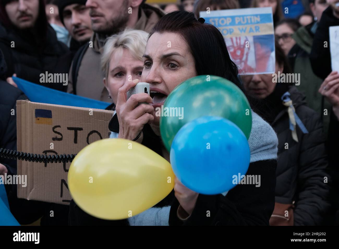 Stop Putin - female protestor in Whitehall, London Stock Photo
