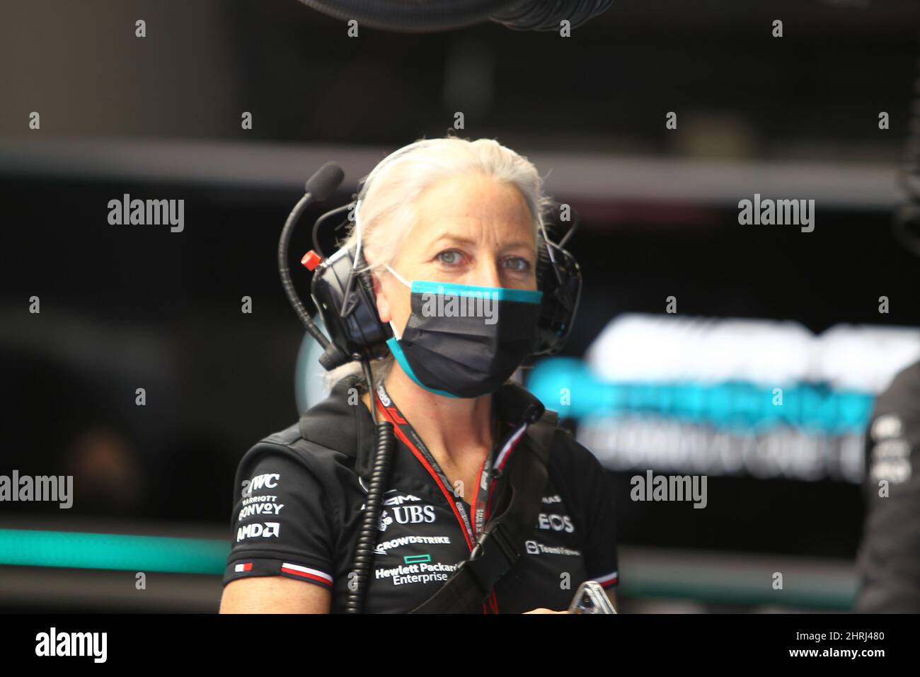 Circuit de Barcelona-Catalunya, Barcelona, Spain, February 25, 2022, Angela Cullen (NZL) - Lewis Hamilton Fisiotherapist  during  Pre-season test session prior the 2022 FIA Formula One World Championship - Formula 1 Championship Credit: Live Media Publishing Group/Alamy Live News Stock Photo