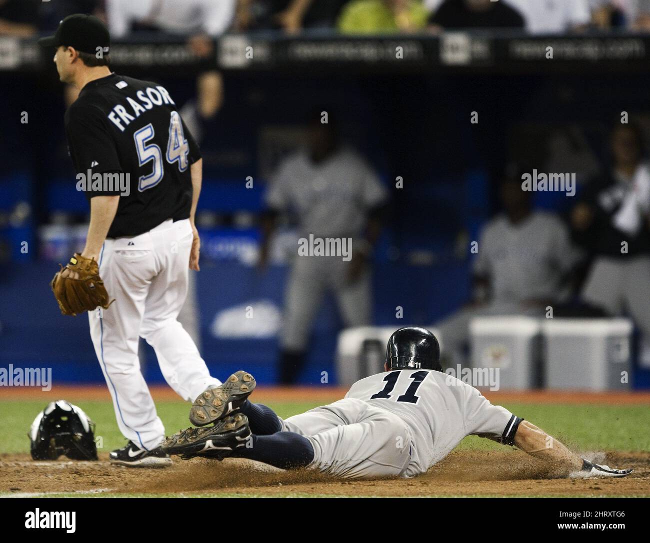 Baseball pitcher throwing pitch High Resolution Stock Photography and ...