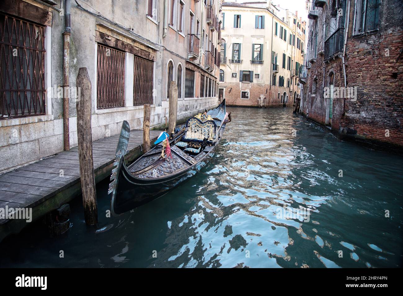 Gondola closeup hi-res stock photography and images - Alamy