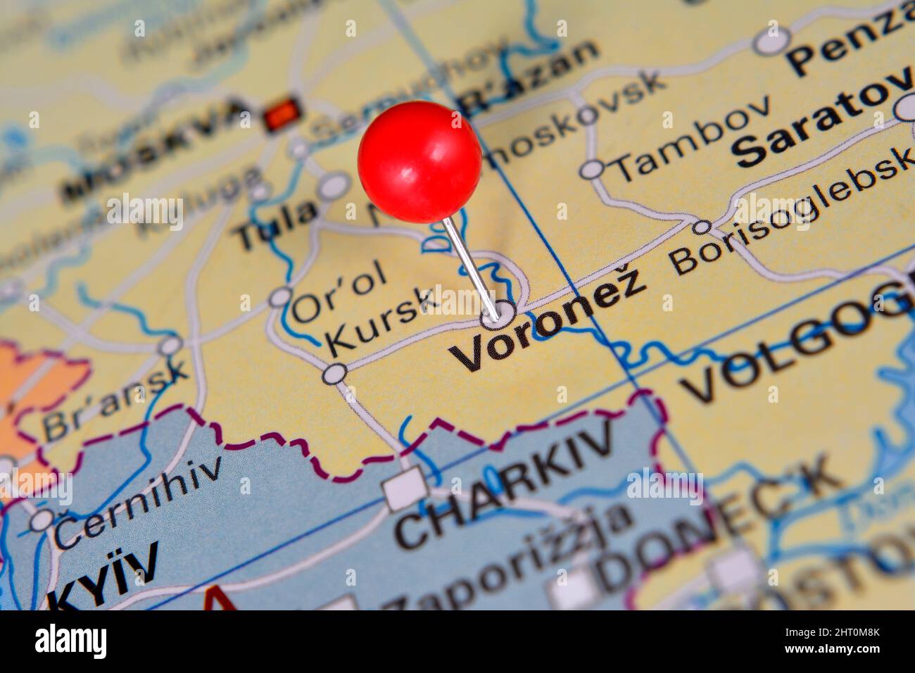 Pin marked city Voronez on map, Russia Stock Photo