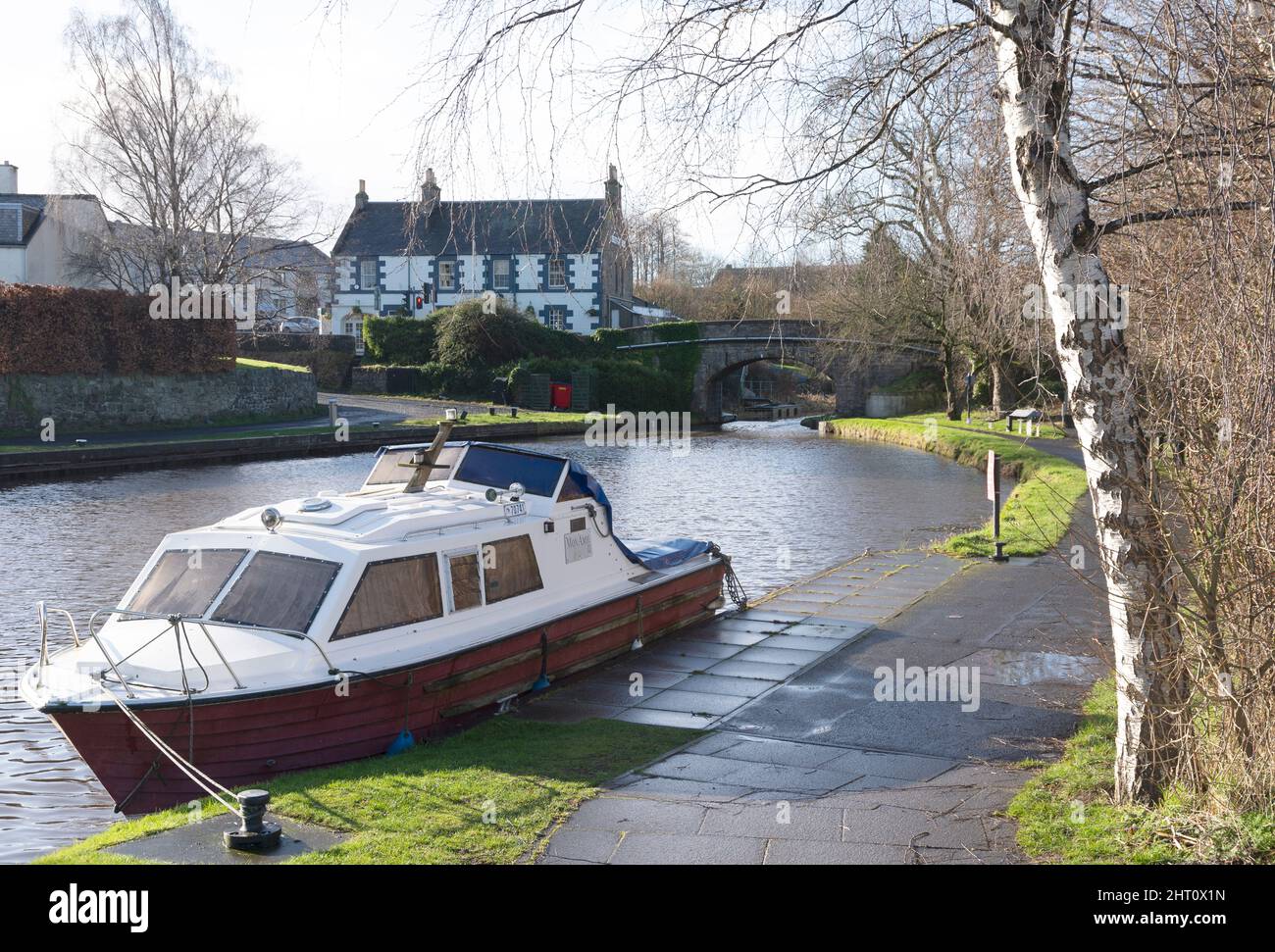 Cruiser moored canal-side at Ratho, West Lothian, Scotland Stock Photo