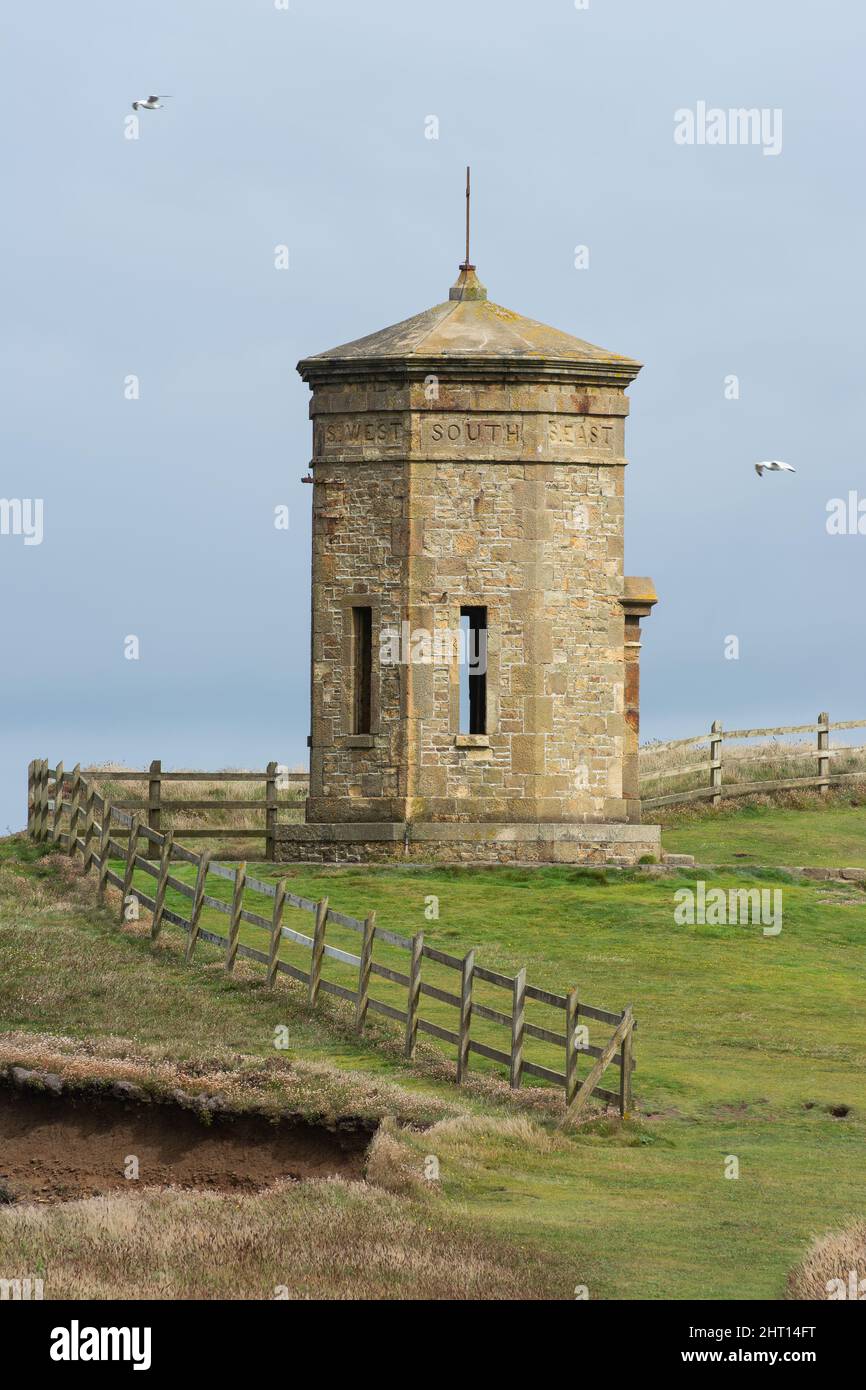 BUDE, CORNWALL, UK - AUGUST 15 : Compass Tower on the cliff top at Bude ...