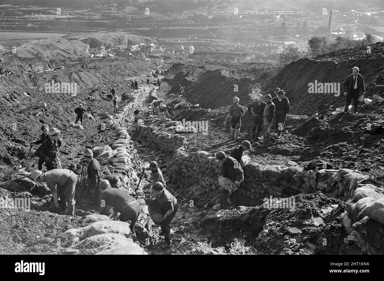 Aberfan 21st october 1966 Black and White Stock Photos & Images - Alamy