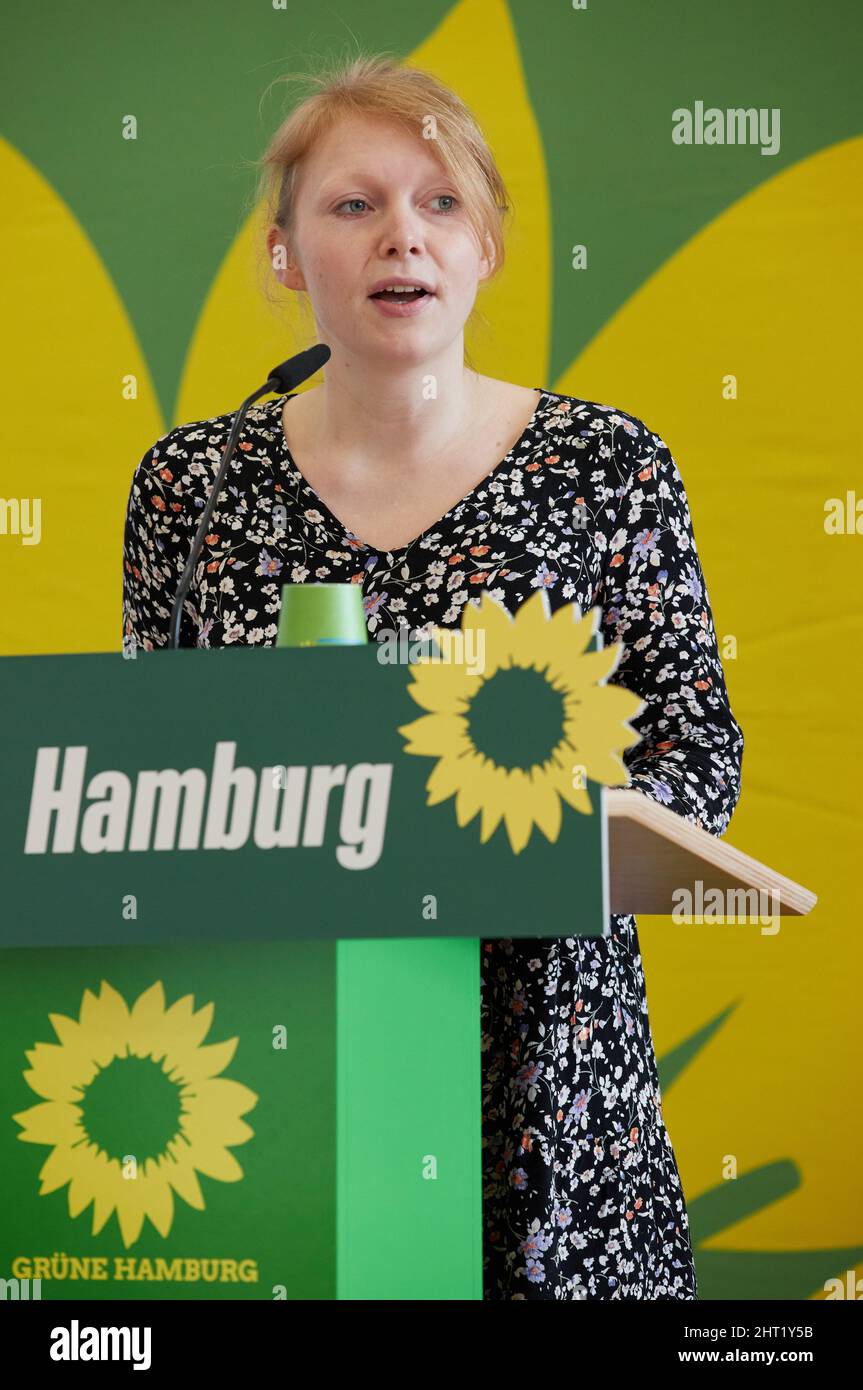Hamburg, Germany. 26th Feb, 2022. Alske Freter (Bündnis 90/Die Grünen), member of the Hamburg Parliament and federal policy spokesperson, speaks about the Ukraine conflict at the Small Party Conference of the Green Party Hamburg. Credit: Georg Wendt/dpa/Alamy Live News Stock Photo