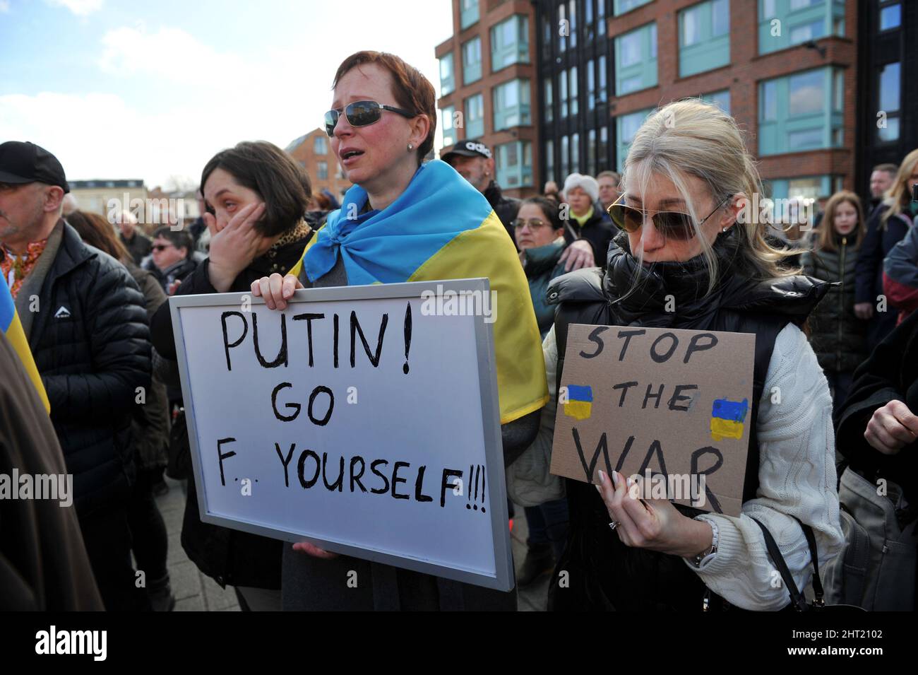 Around the world the shock of war in Ukraine is turning to anger and protest.   Demonstration for peace are happening around the world not least in Ru Stock Photo