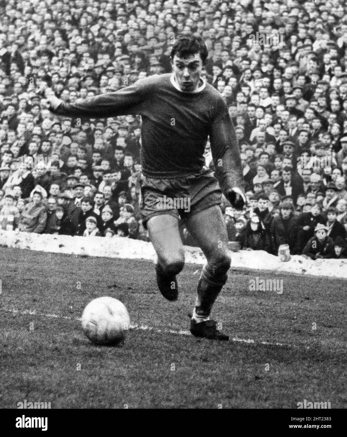 Denis Thwaites, Birmingham City Football Player, in action, league match against Portsmouth at St Andrews, Saturday 18th September 1965. Final score, Birmingham 1-3 Portsmouth. Stock Photo