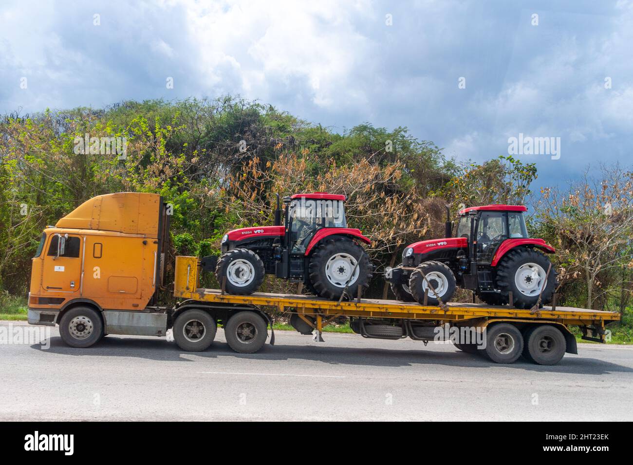 Old truck in National Highway, Cuba Stock Photo Alamy