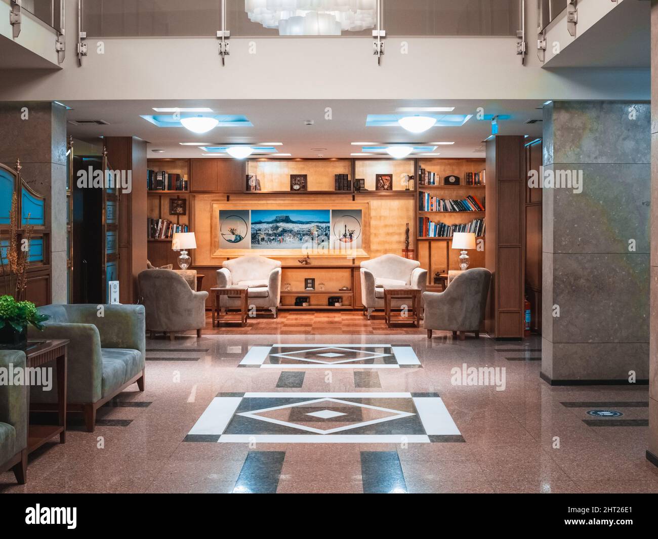 Cozy hotel lobby interior hi-res stock photography and images - Alamy