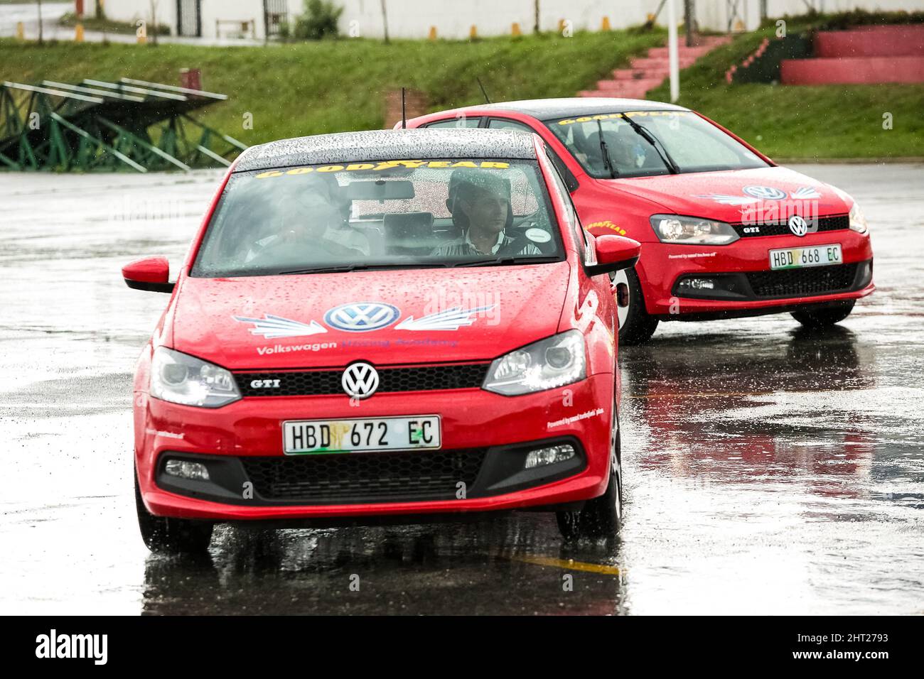 VW advanced driving instruction at Kyalami race track Stock Photo Alamy