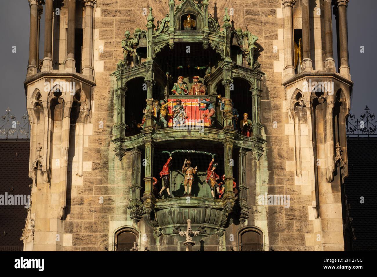 Exterior view of the famous Glockenspiel in the New City Hall on