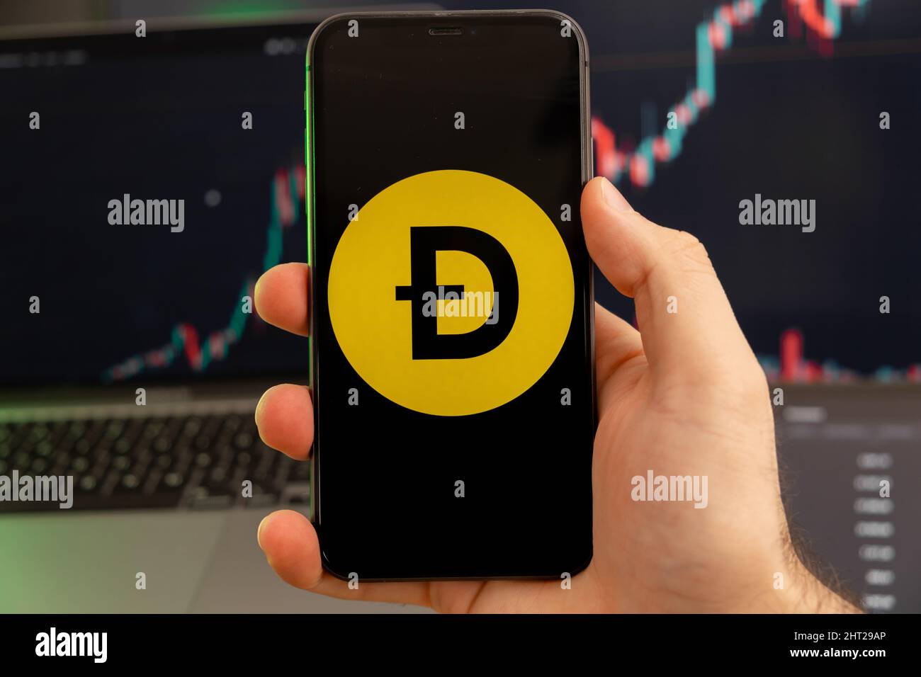 Cryptocurrency trading hi-res stock photography and images - Page 15 - Alamy