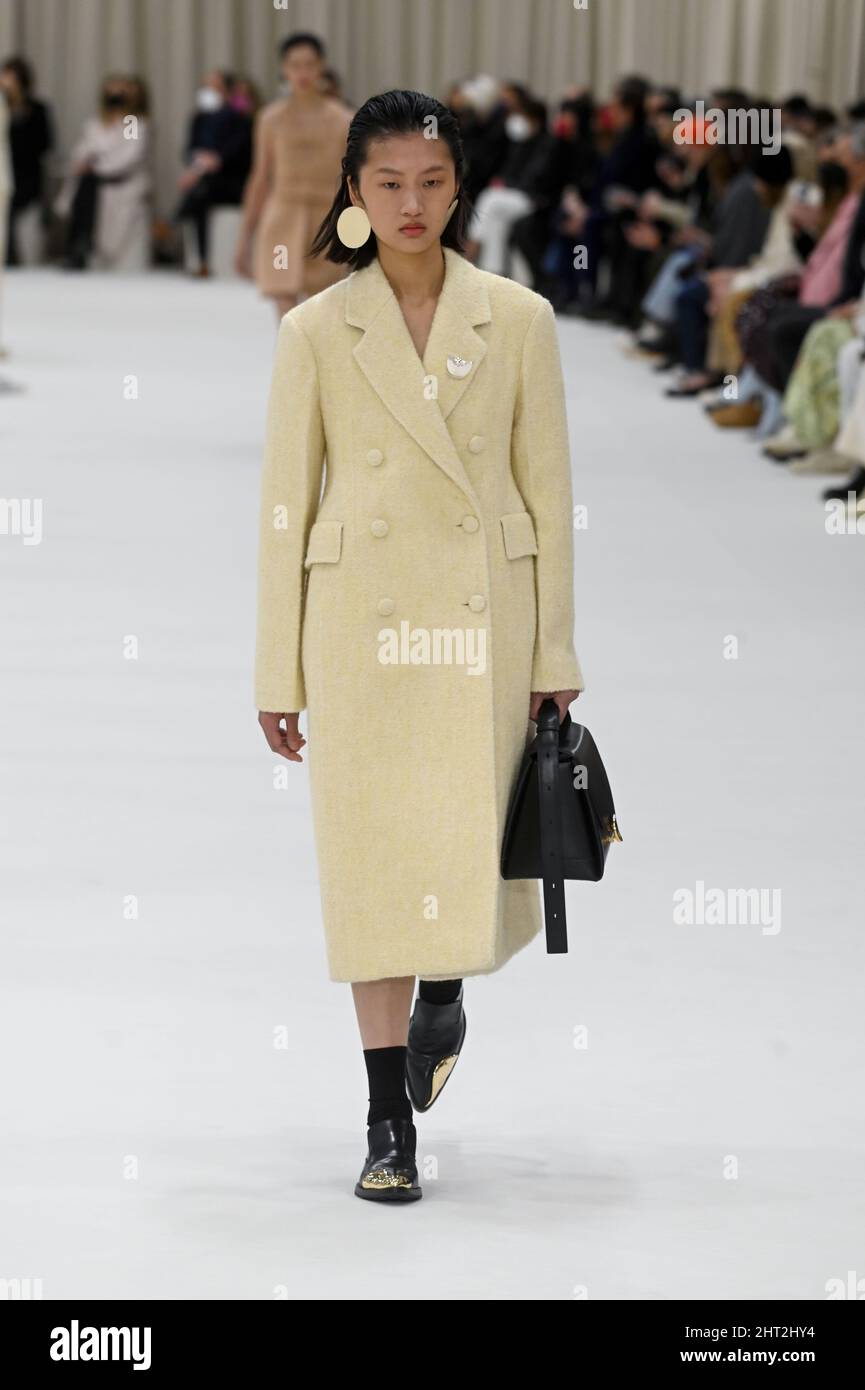 Jil sander hi-res stock photography and images - Page 16 - Alamy