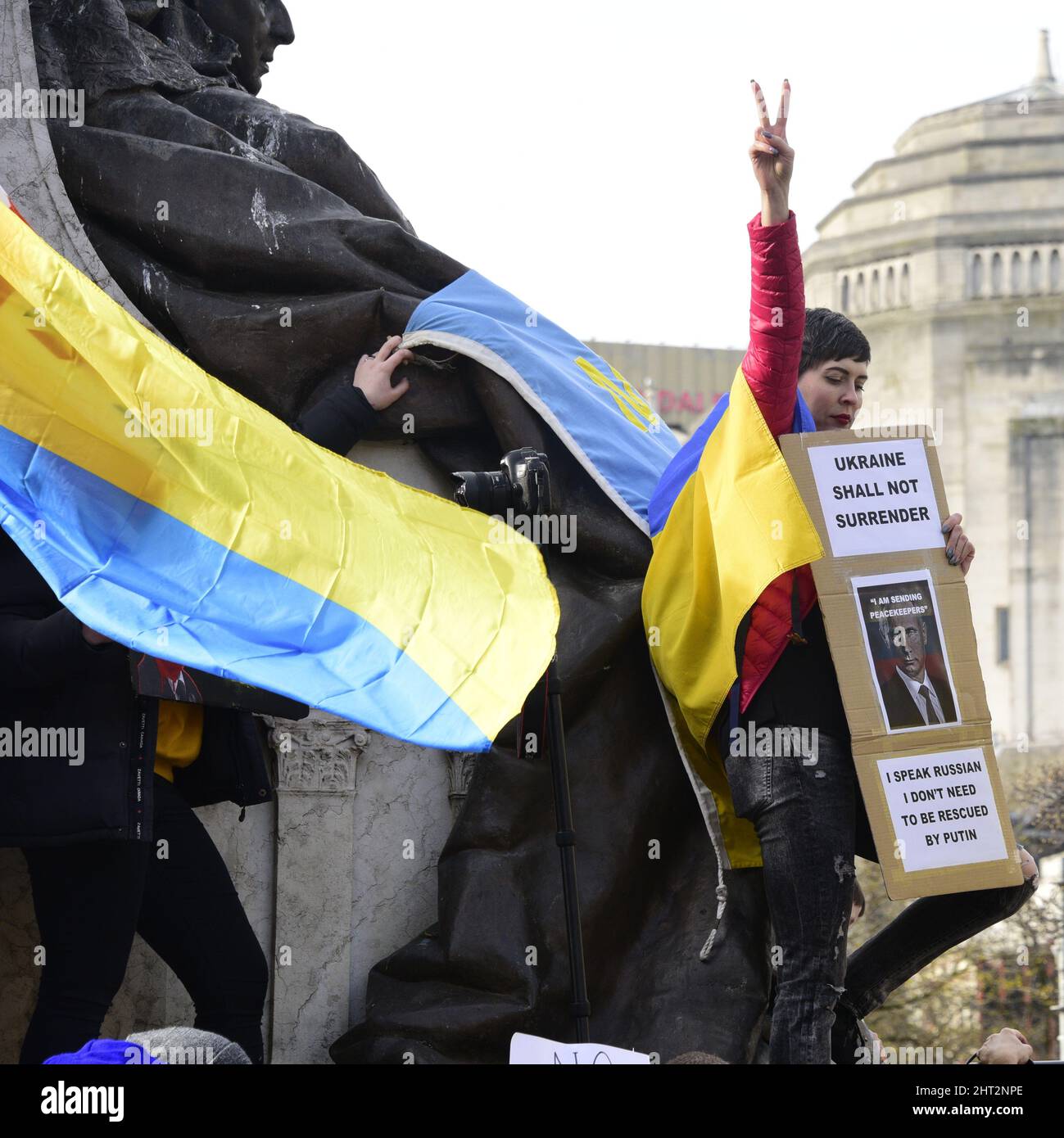 manchester-uk-26th-february-2022-hundreds-of-people-protested-about