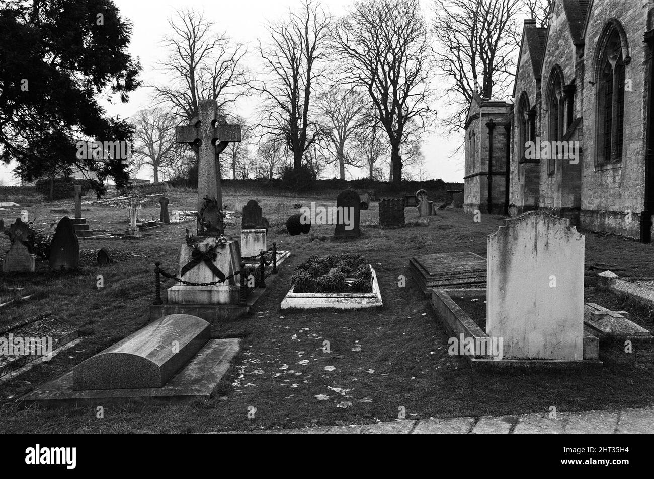 St Martin's Church in Bladon, Oxfordshire. Burial place of members of the Churchill family. 25th January 1965. Stock Photo
