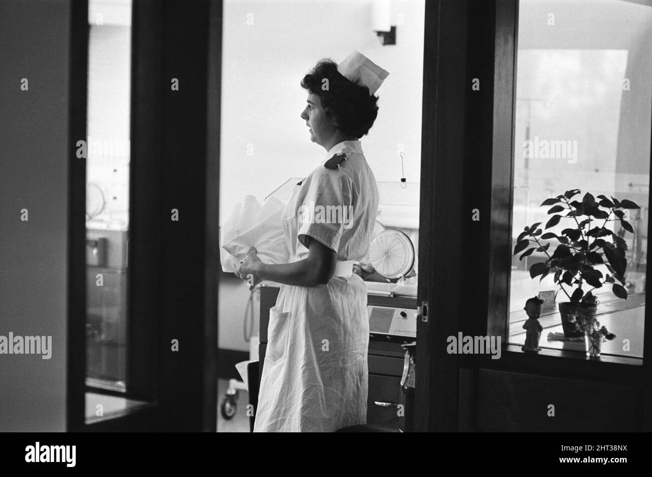 Maternity hospital at Wythenshawe, Manchester. November 1965 Stock