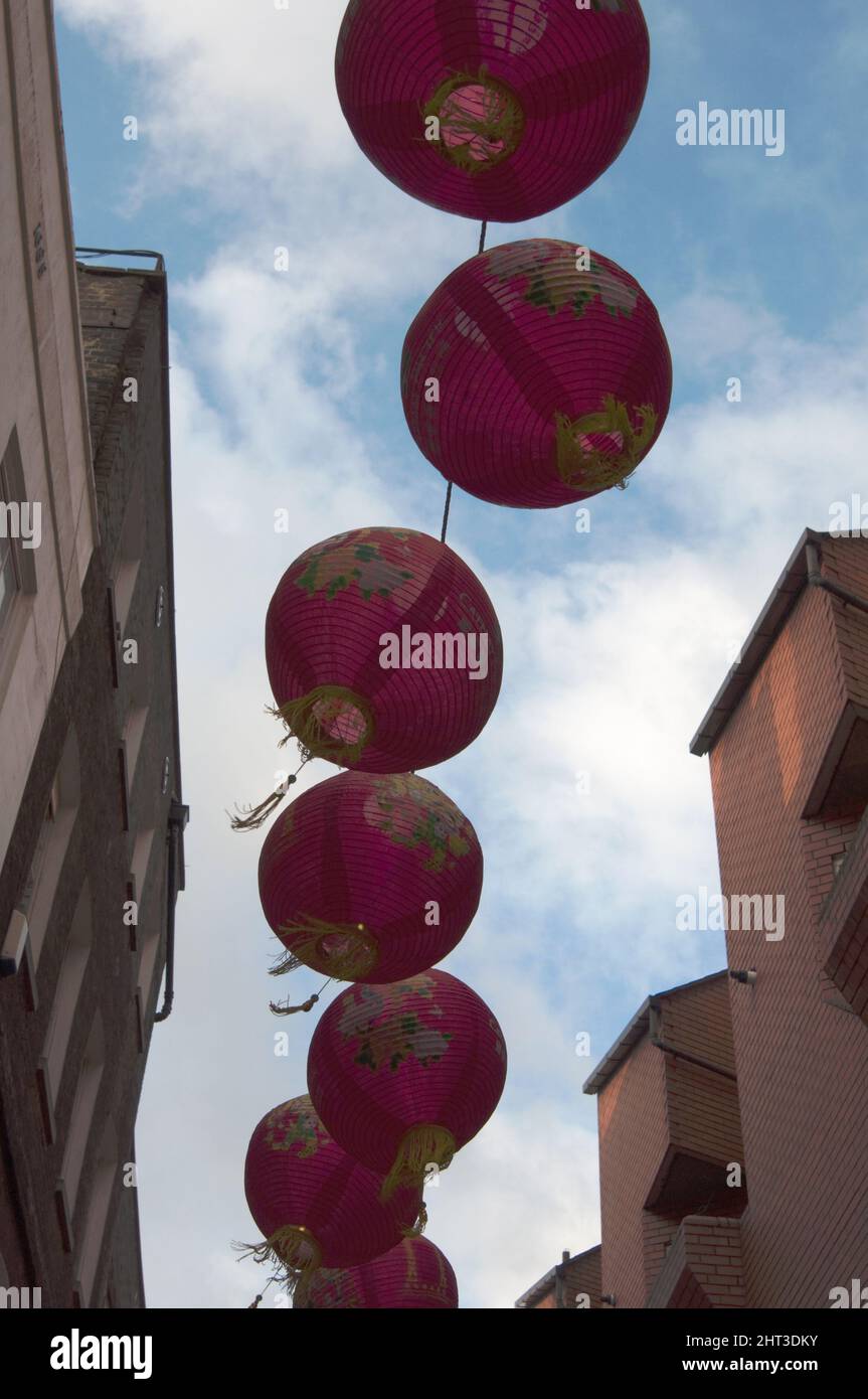Row beautiful paper lanterns hi-res stock photography and images - Alamy